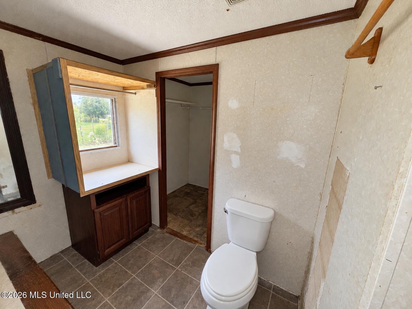 18206 Robinson Road Property Photo 10