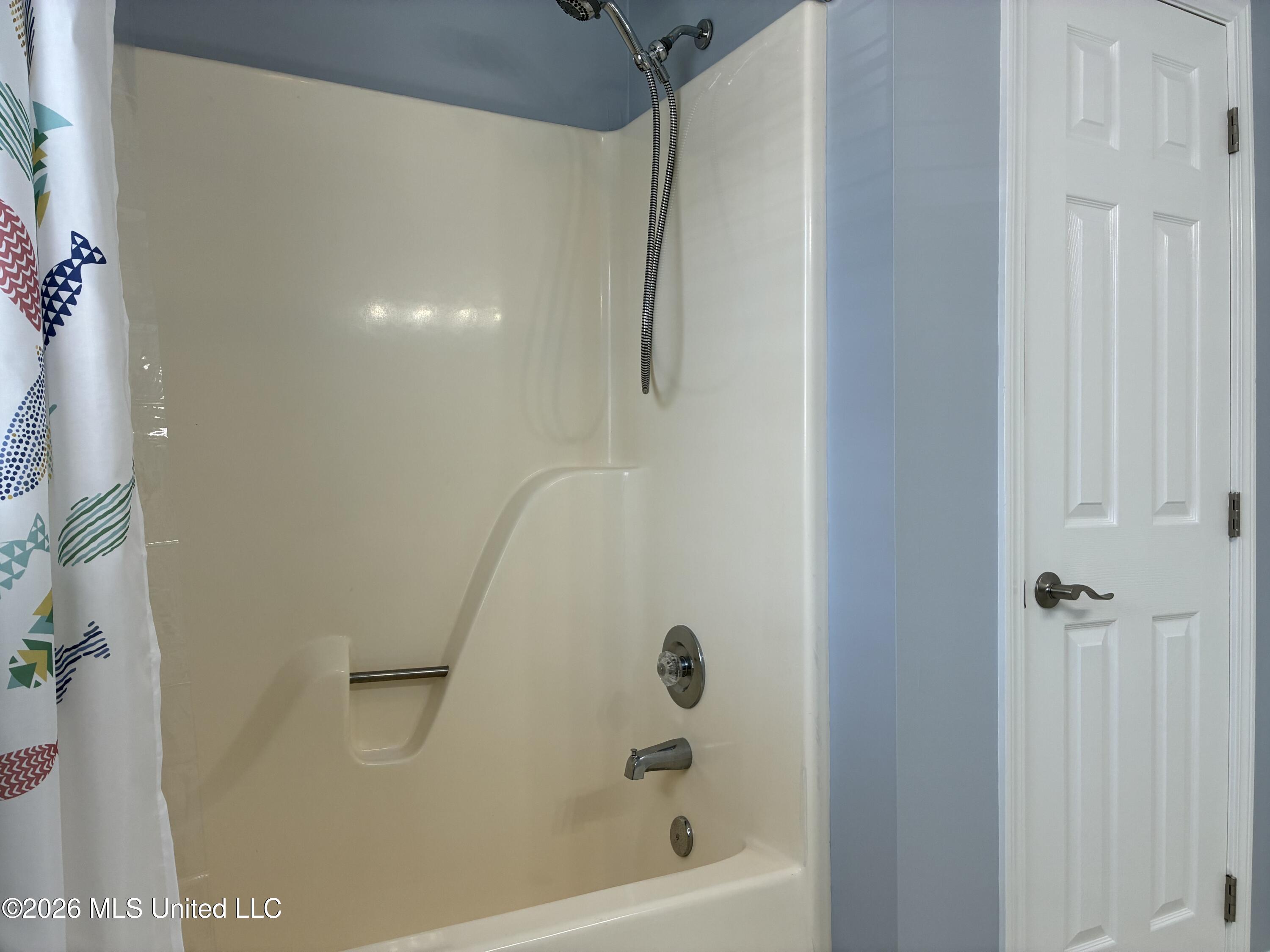 687 Hilo Way Property Photo 23