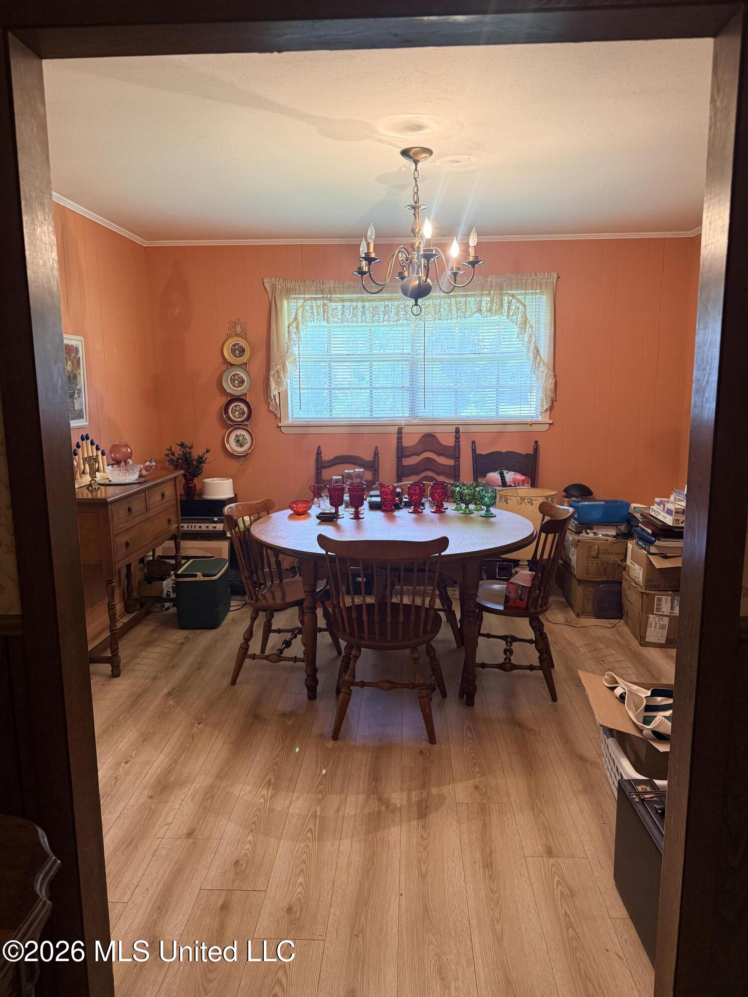 513 Charles Street Property Photo 6