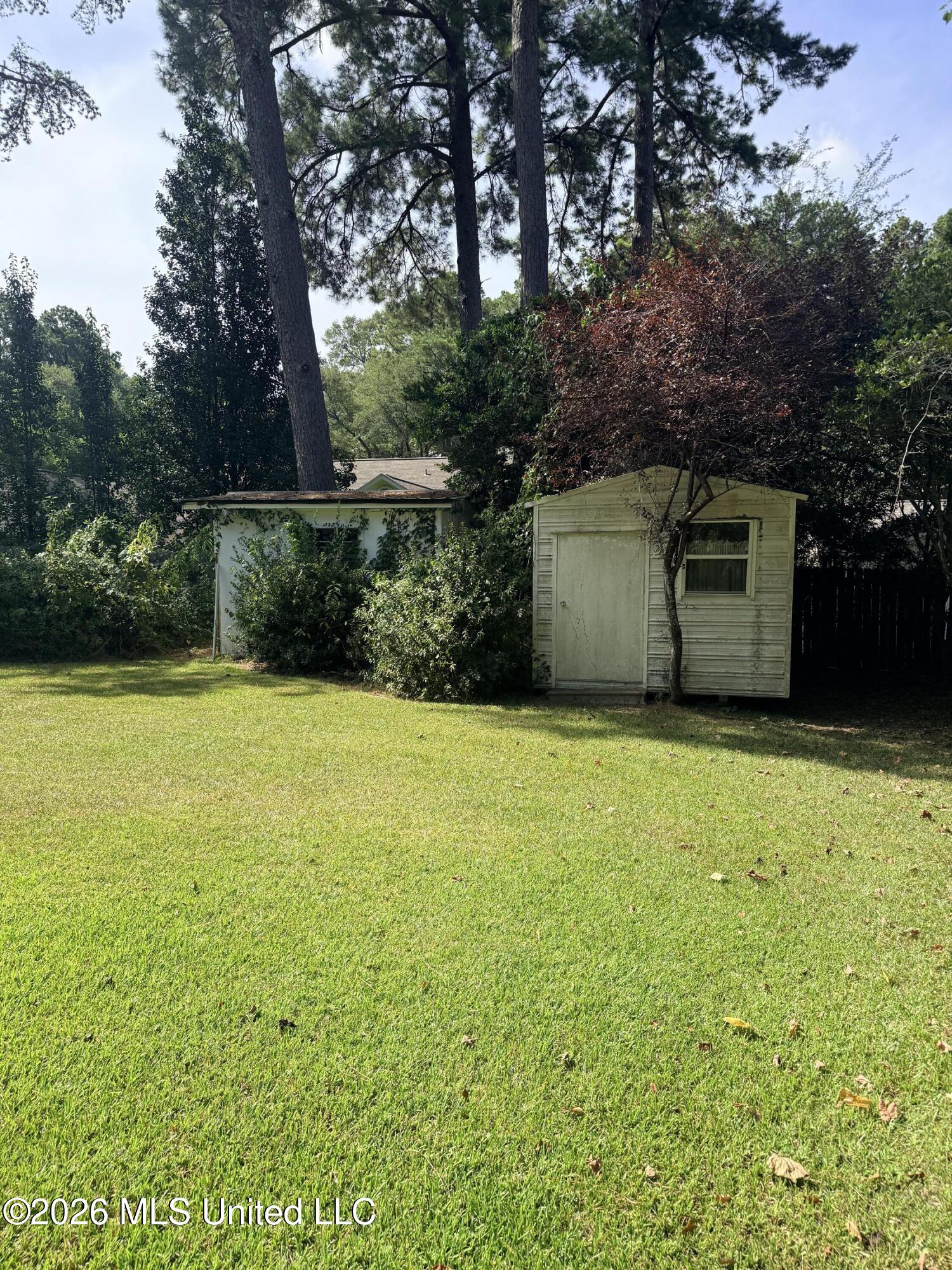 513 Charles Street Property Photo 29