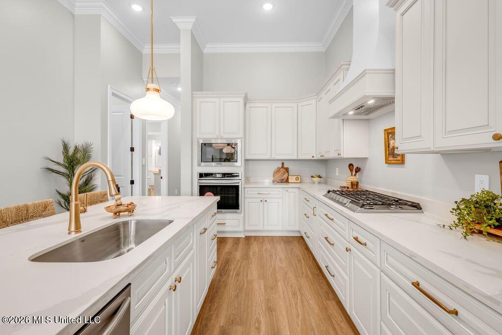12498 Star Lane Property Photo 8