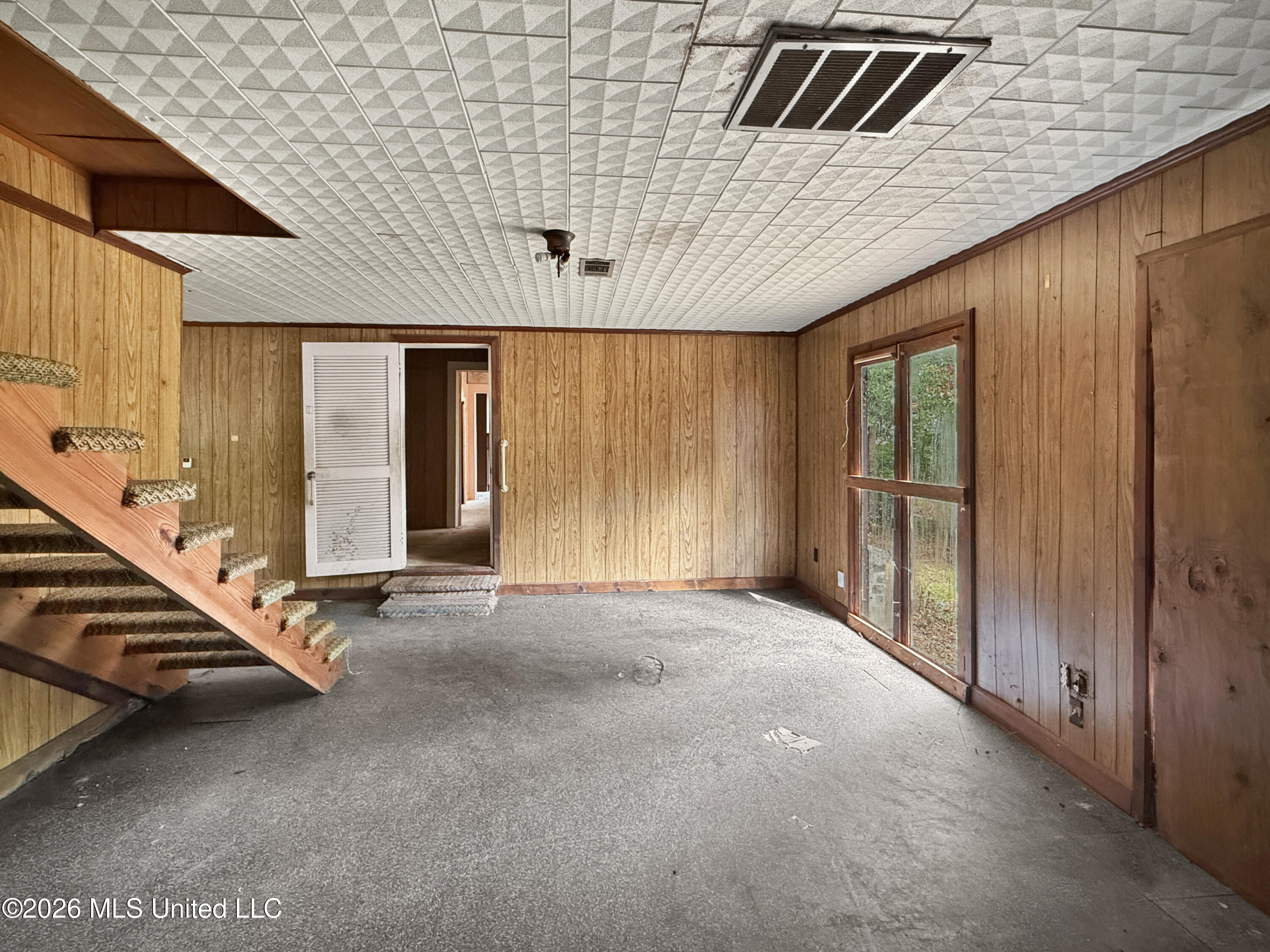 500 Pine Street Property Photo 3