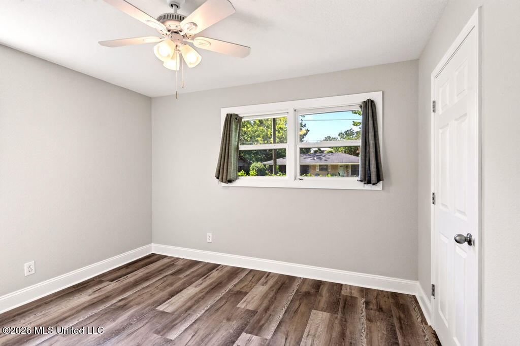 2154 Floyd Drive Property Photo 13