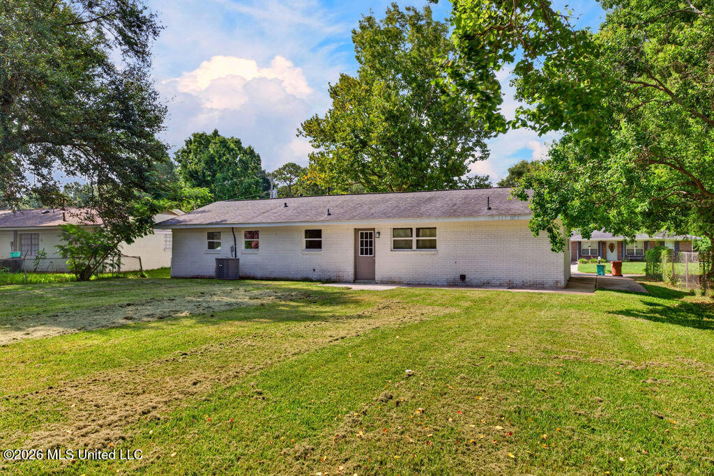 2154 Floyd Drive Property Photo 18