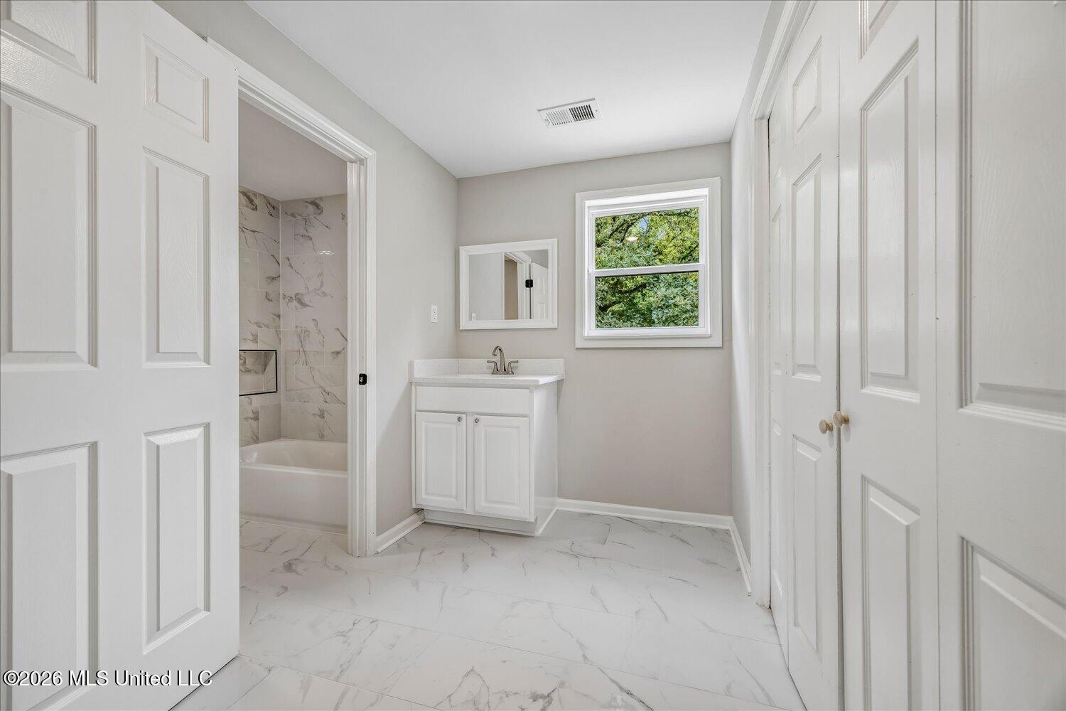 4673 Douglas Drive Property Photo 19