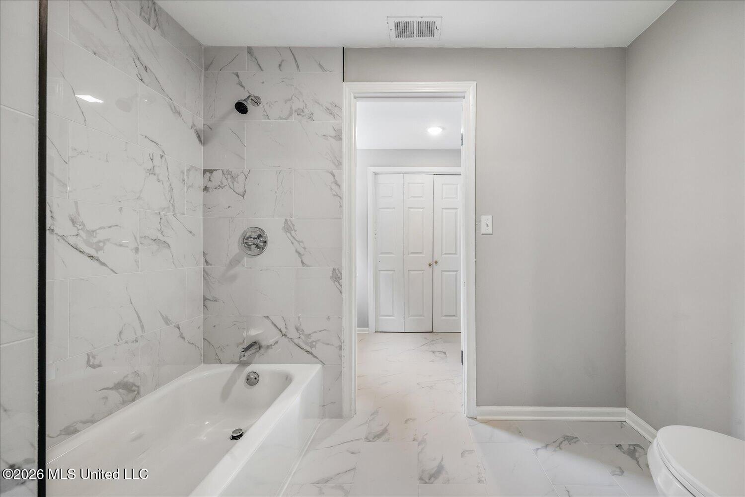 4673 Douglas Drive Property Photo 20
