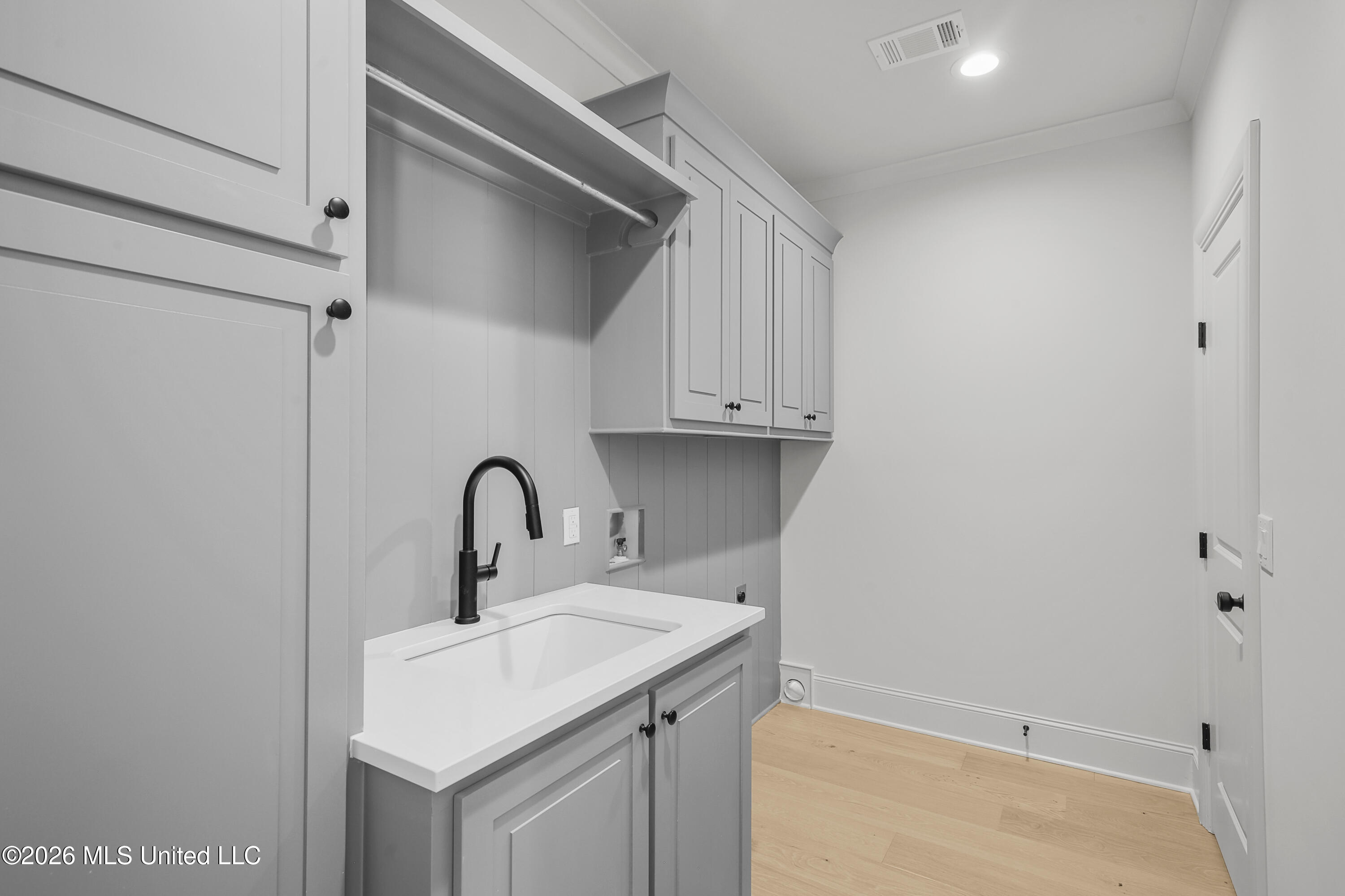 109 Millbridge Drive Property Photo 12