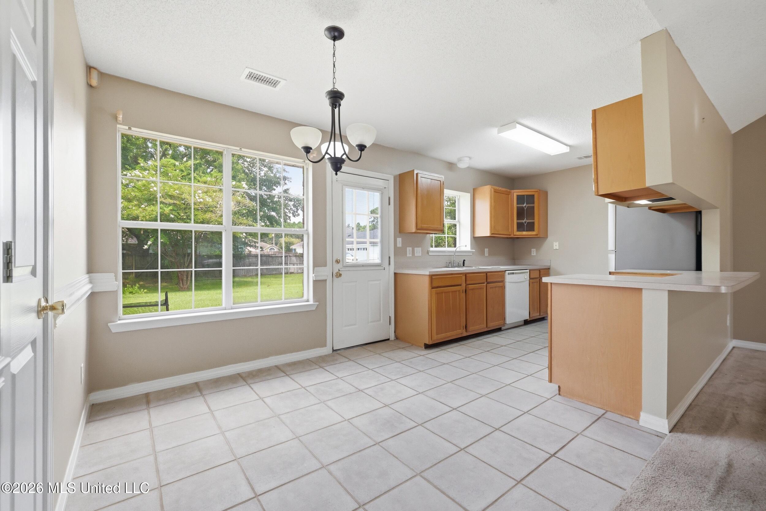 3217 Stonegate Circle Property Photo 14