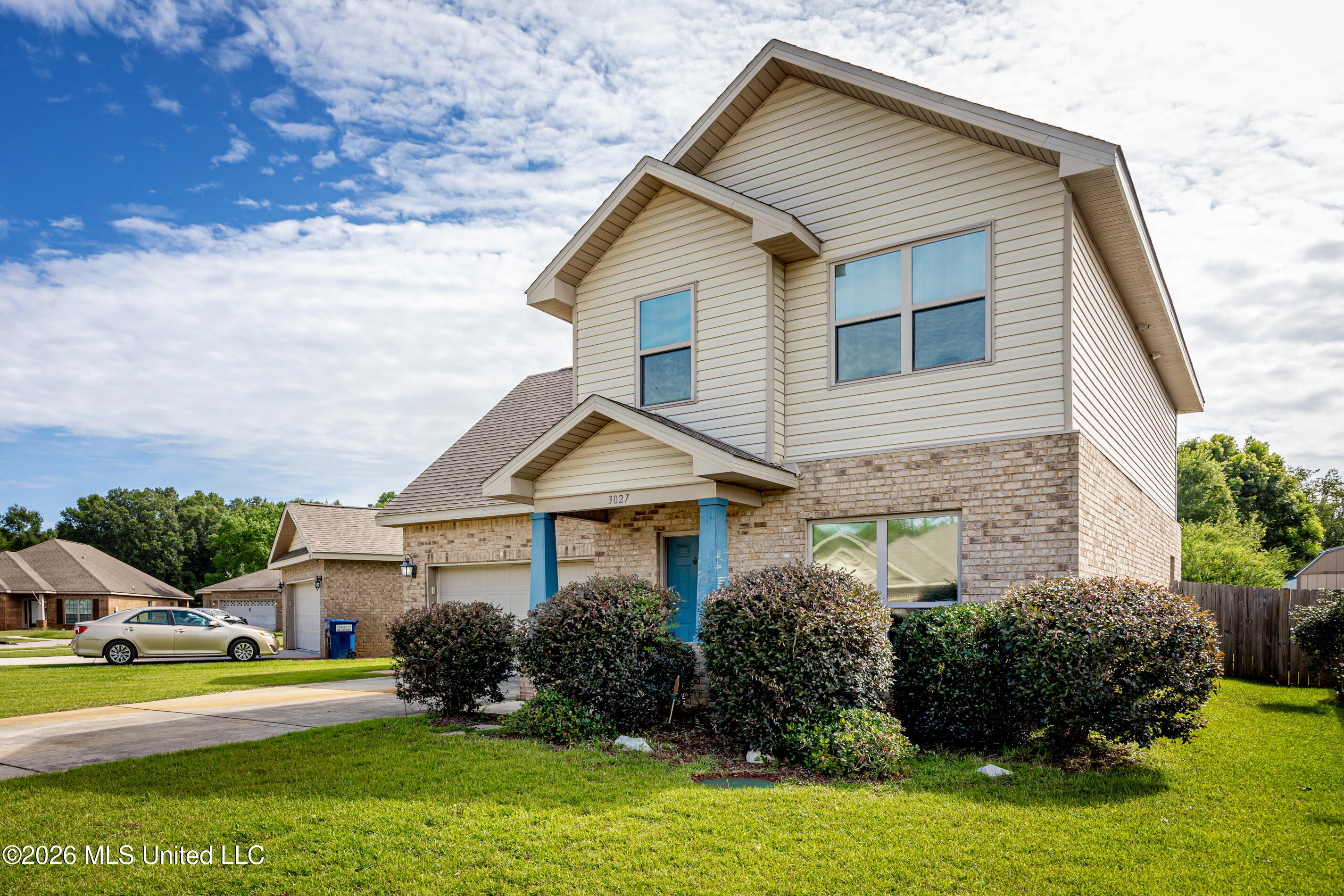 3027 Notsram Court Property Photo 4