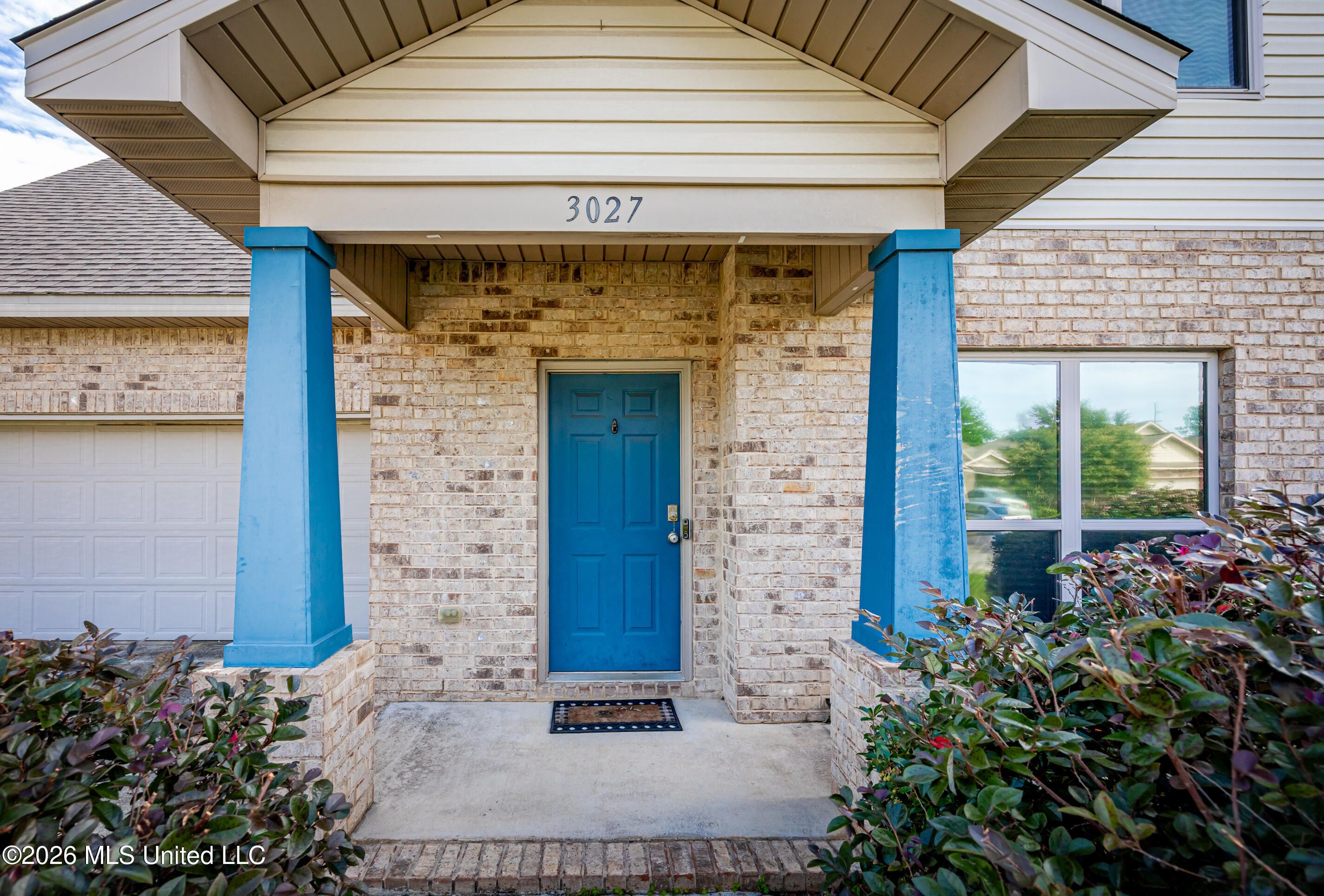 3027 Notsram Court Property Photo 6