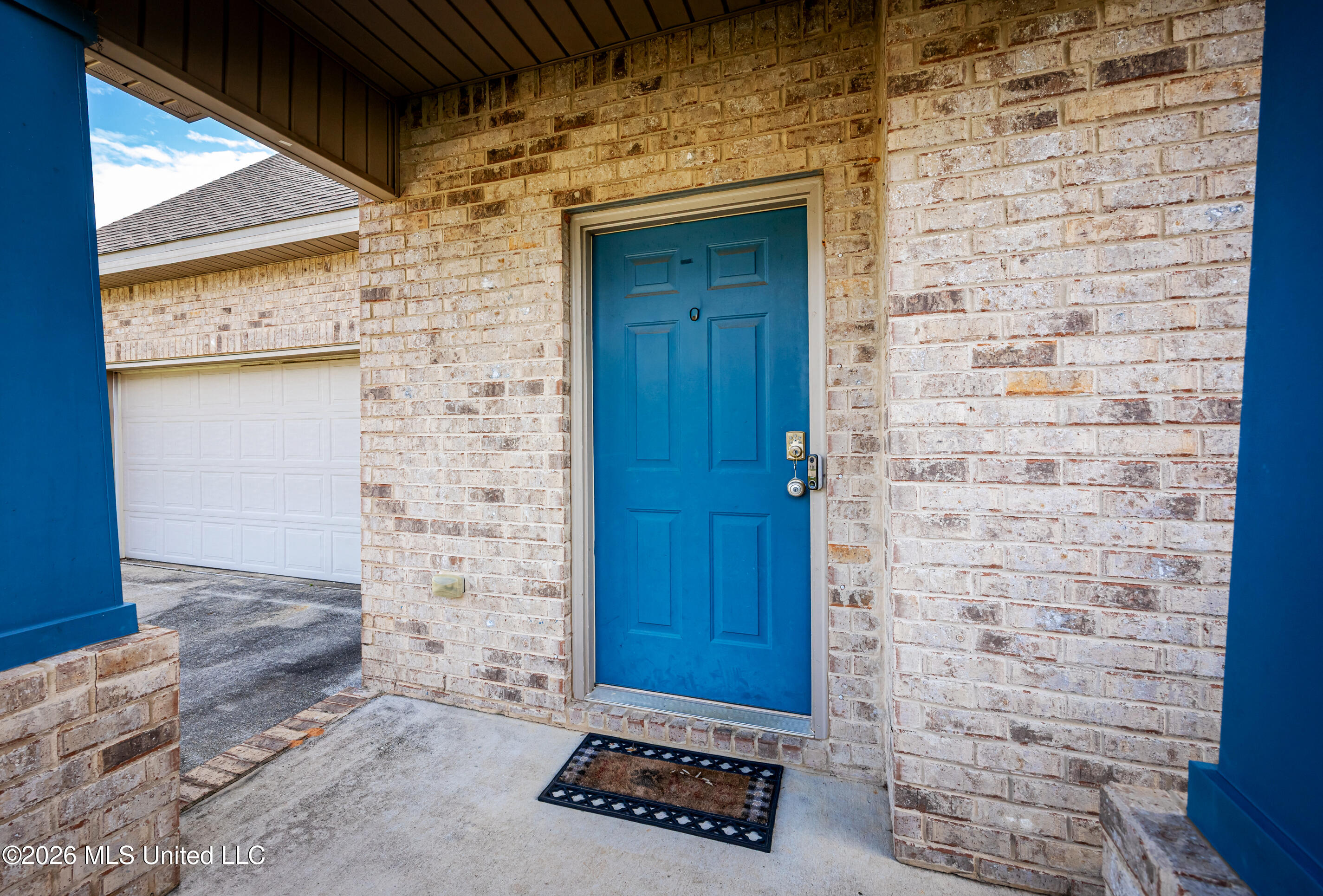 3027 Notsram Court Property Photo 7