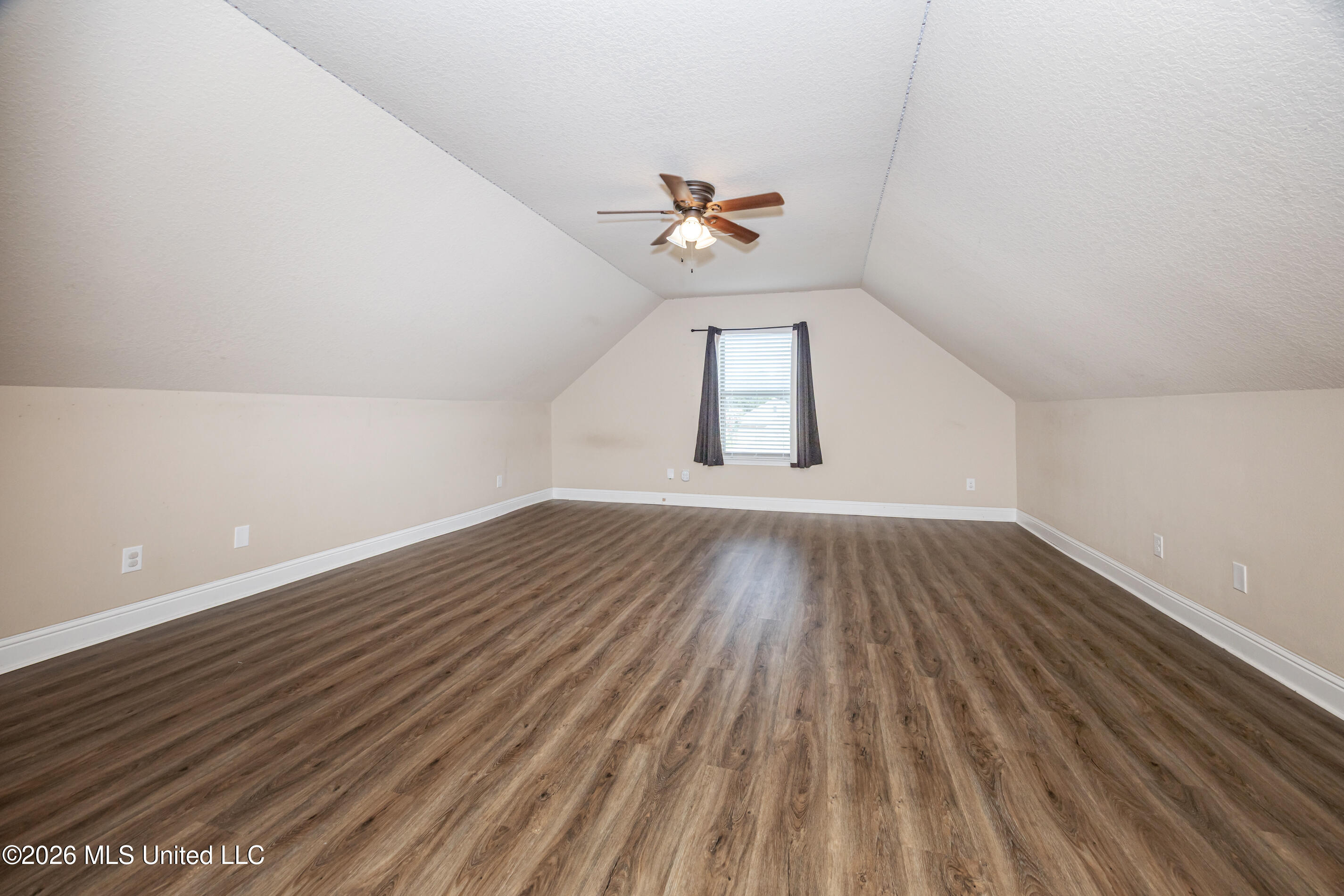 3027 Notsram Court Property Photo 23