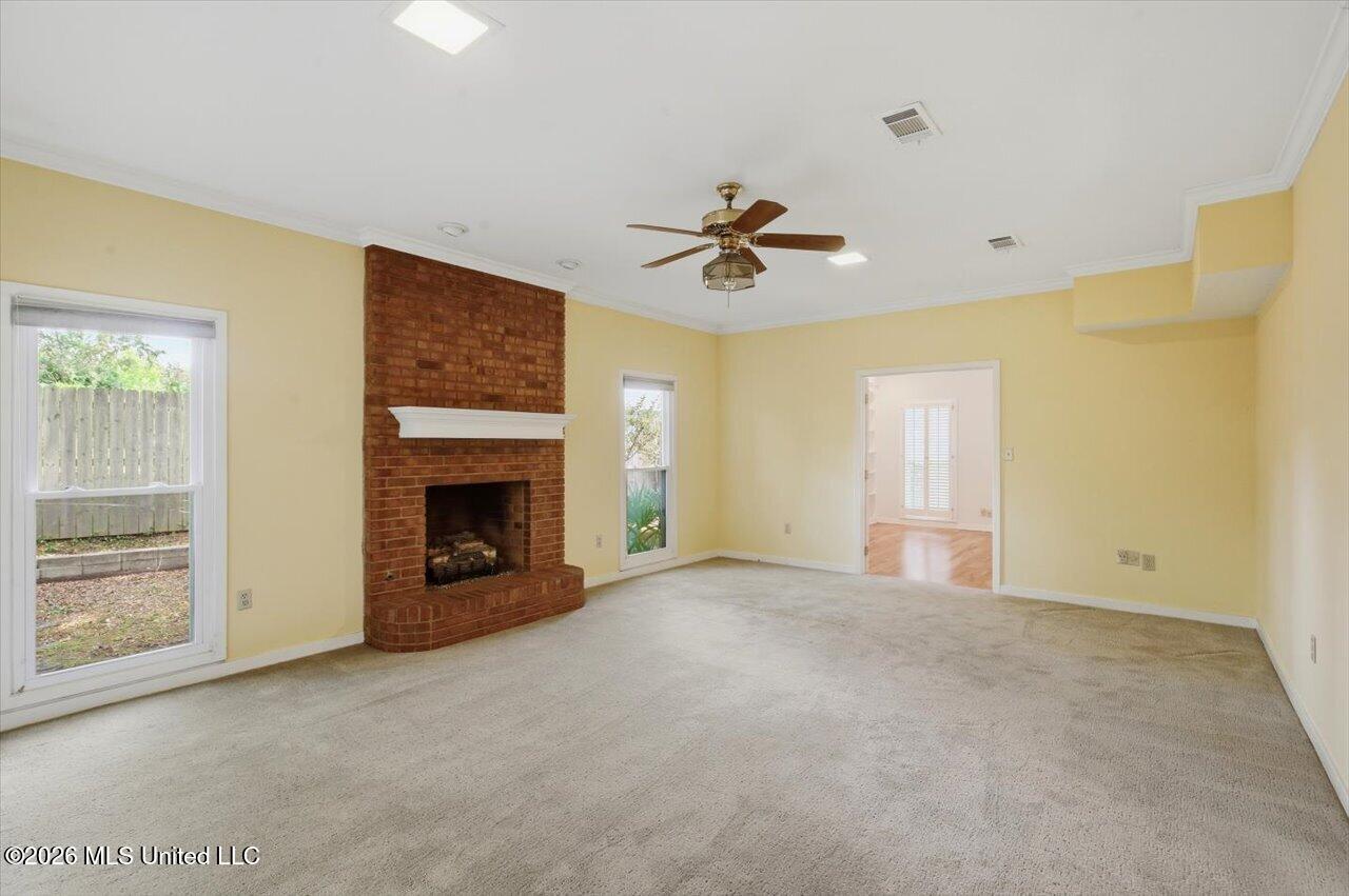 15 S Crownpointe Drive Property Photo 6