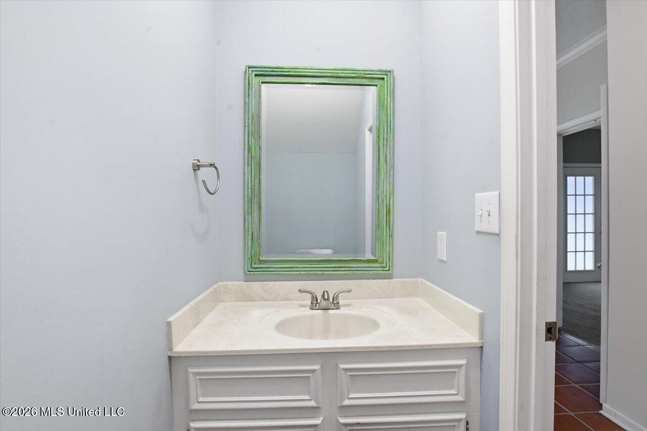 15 S Crownpointe Drive Property Photo 16