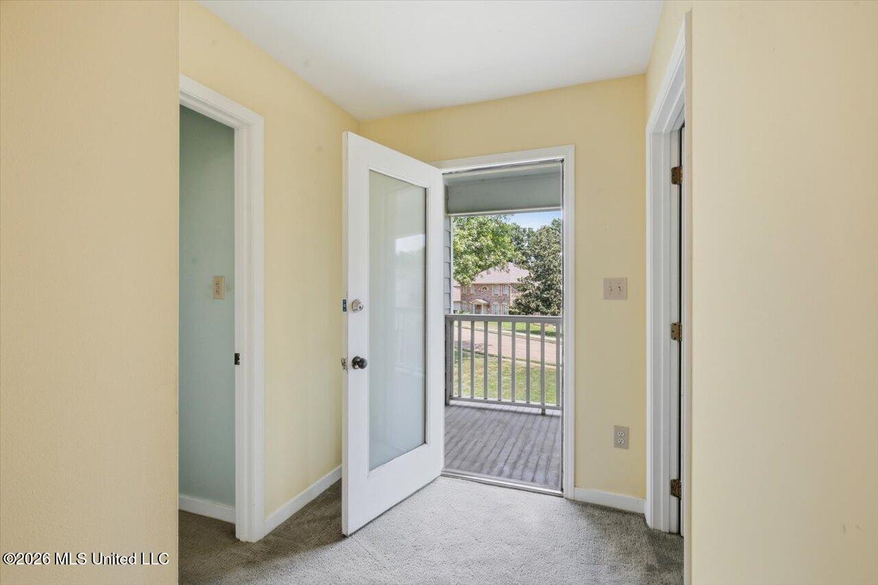 15 S Crownpointe Drive Property Photo 22