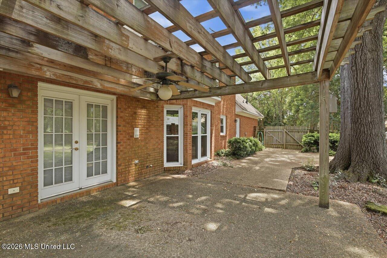 15 S Crownpointe Drive Property Photo 31