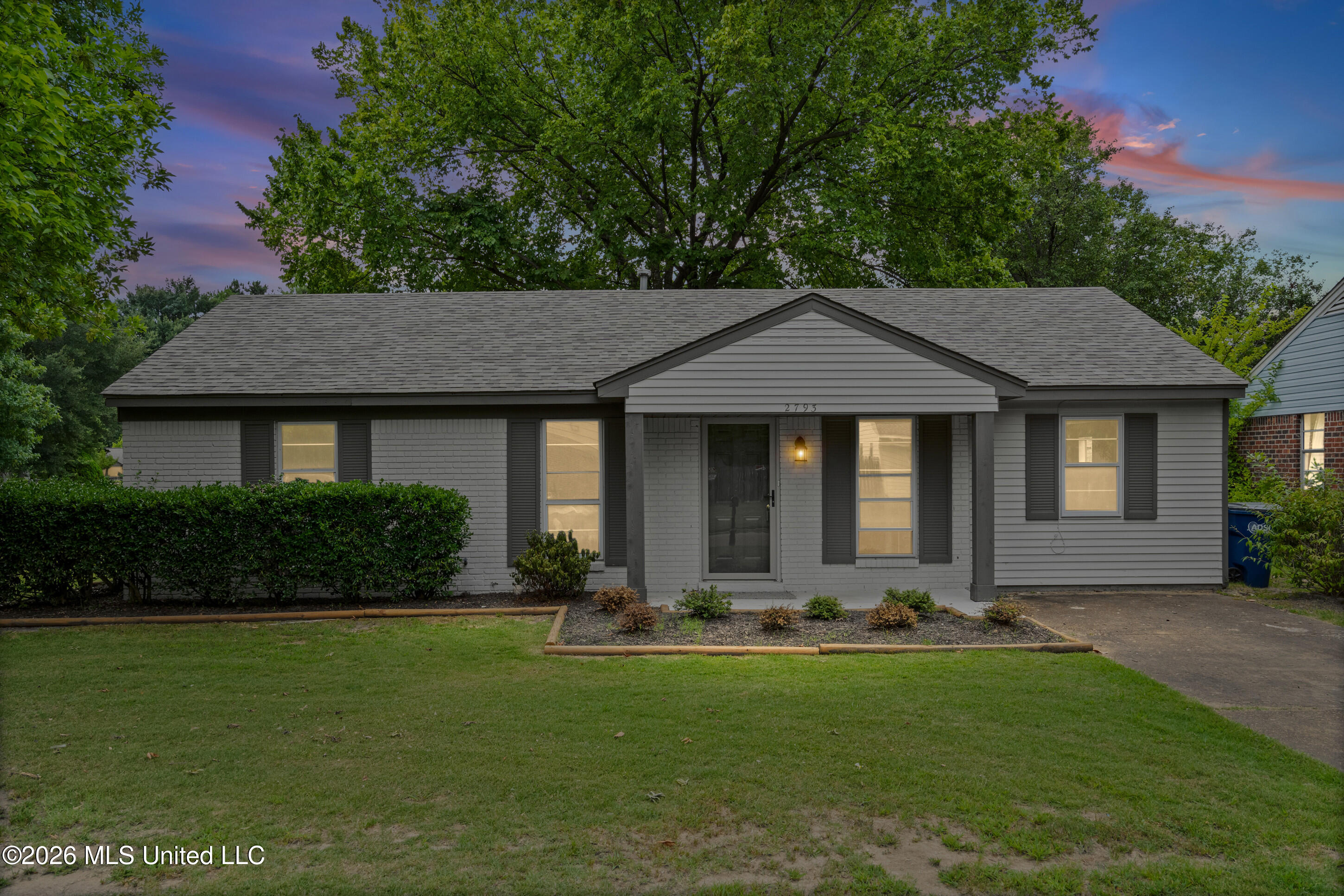 2793 Ashbriar Drive Property Photo 1