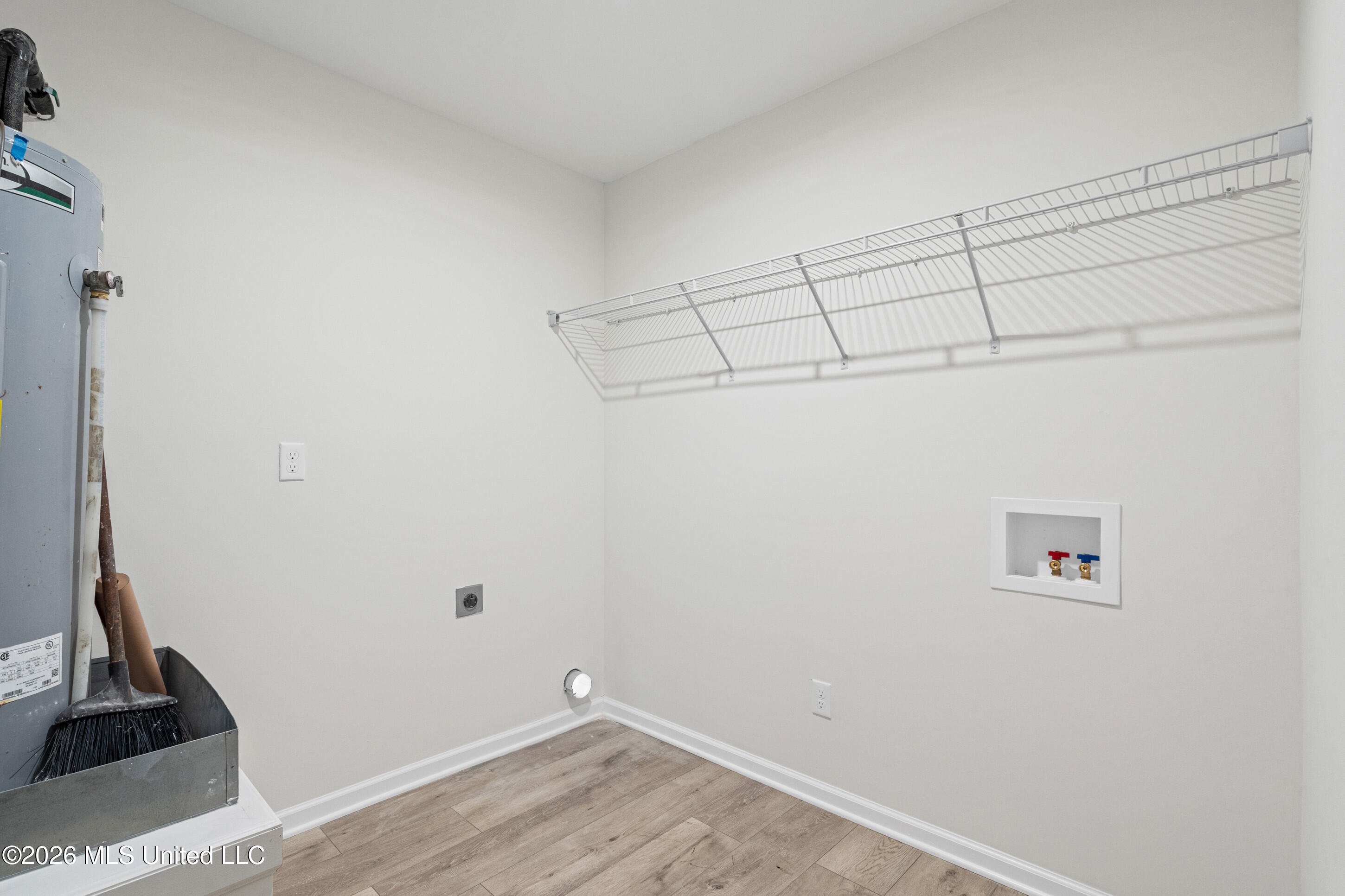 2793 Ashbriar Drive Property Photo 12
