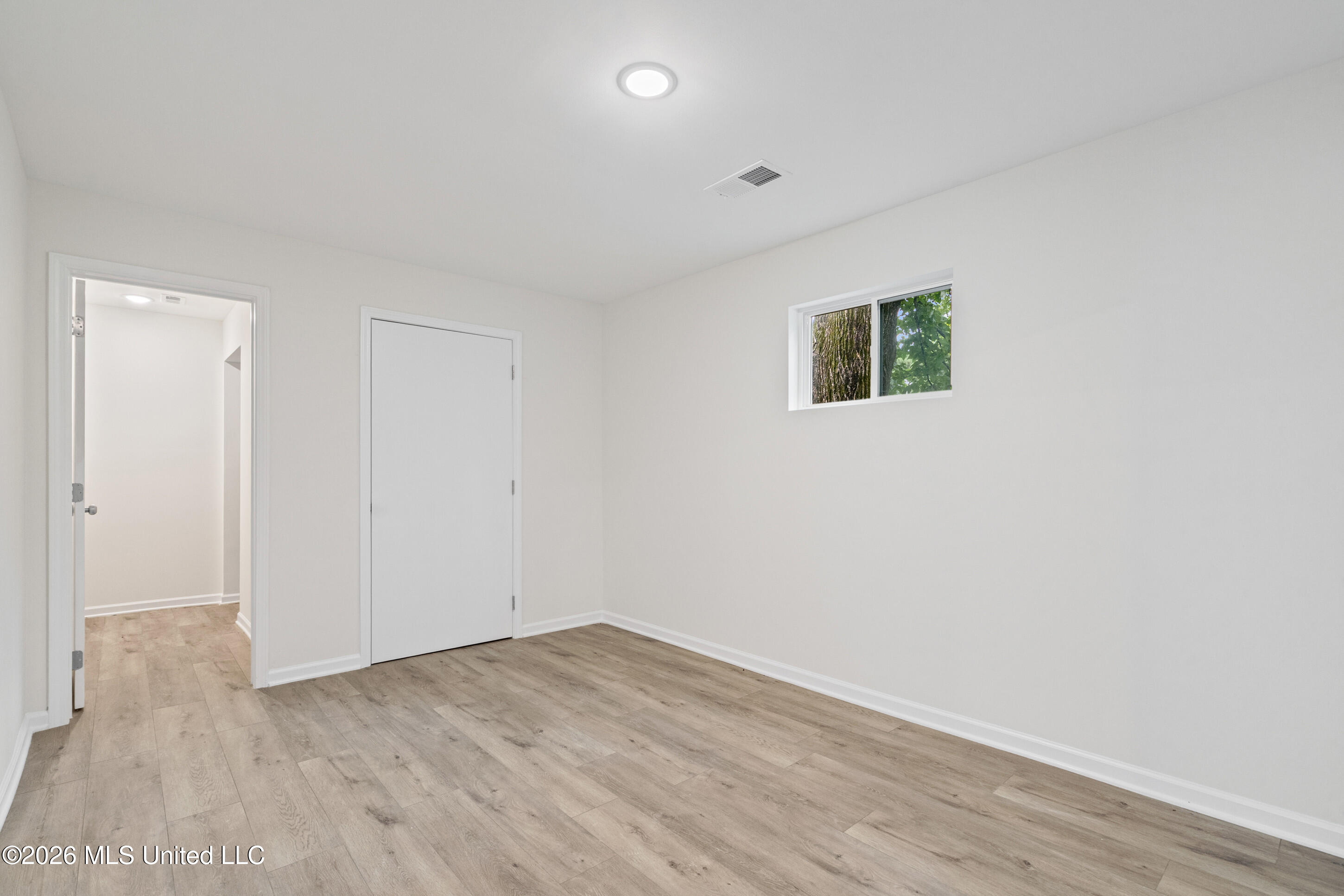 2793 Ashbriar Drive Property Photo 17