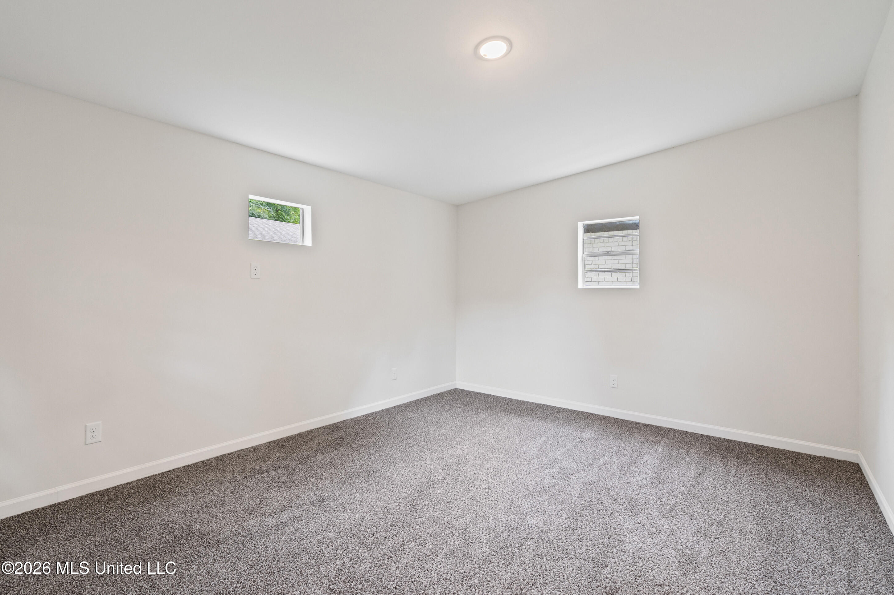 2793 Ashbriar Drive Property Photo 19