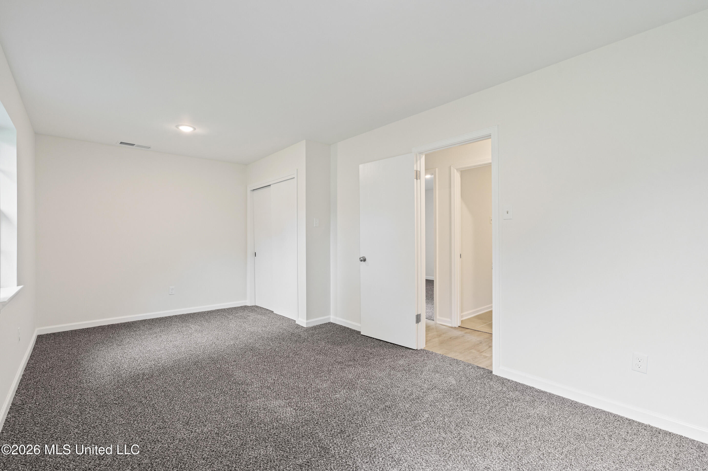 2793 Ashbriar Drive Property Photo 21