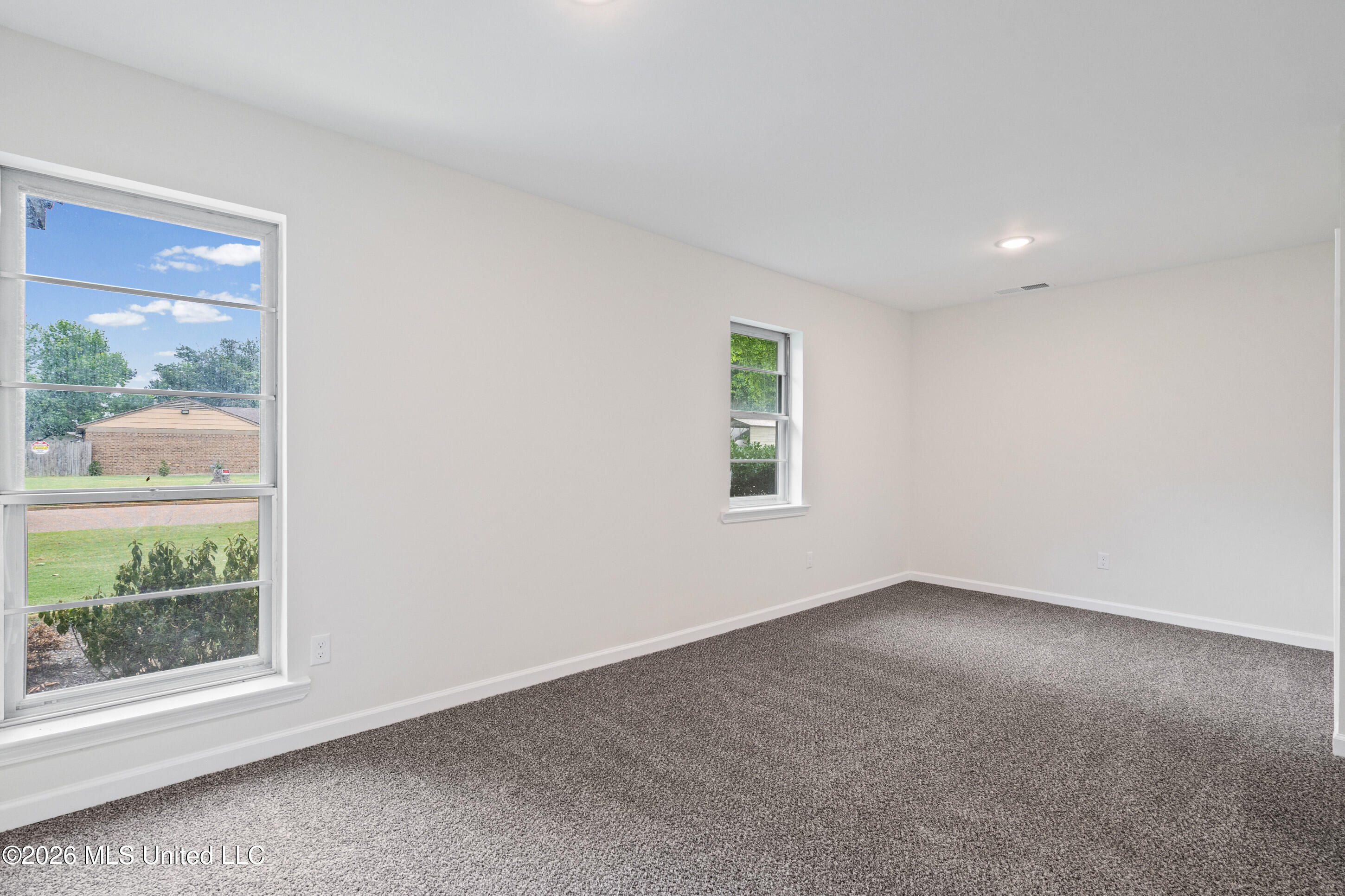 2793 Ashbriar Drive Property Photo 22