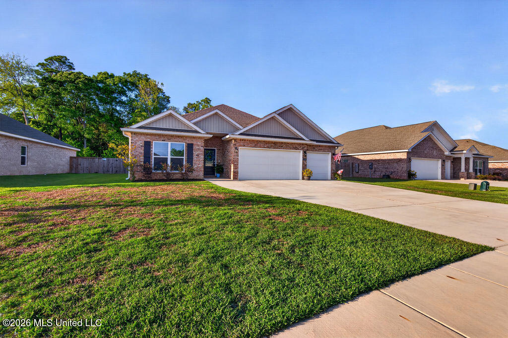 8009 Crawford Drive Property Photo 4