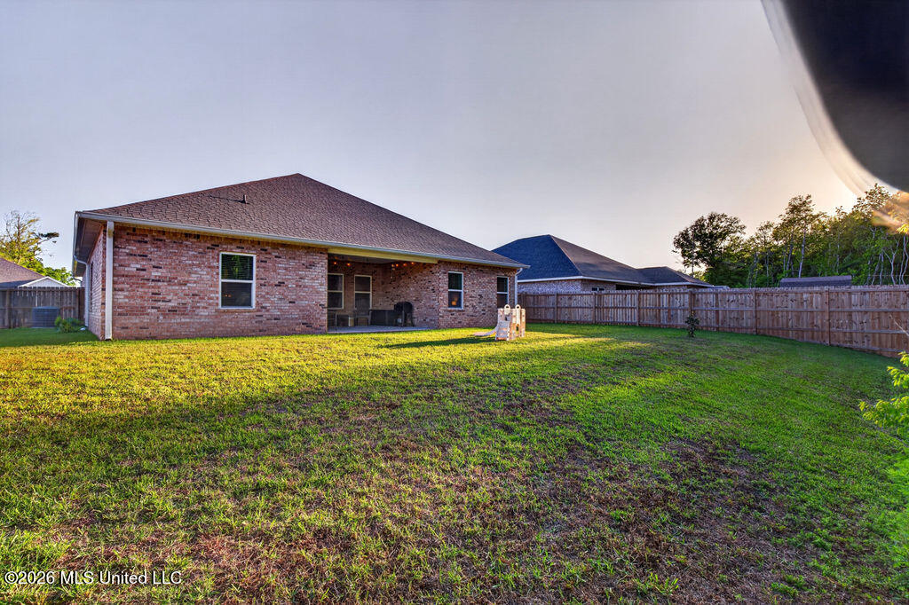 8009 Crawford Drive Property Photo 31