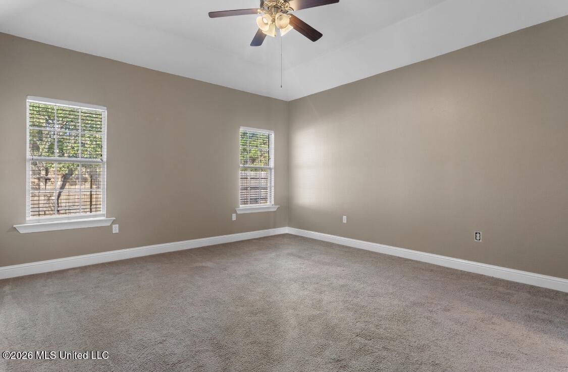 2933 Village Circle Property Photo 16
