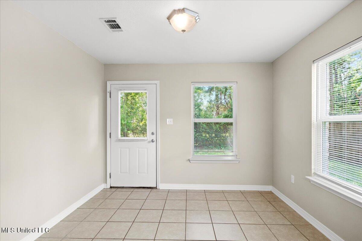 390 Rosalie Maria Drive Property Photo 13