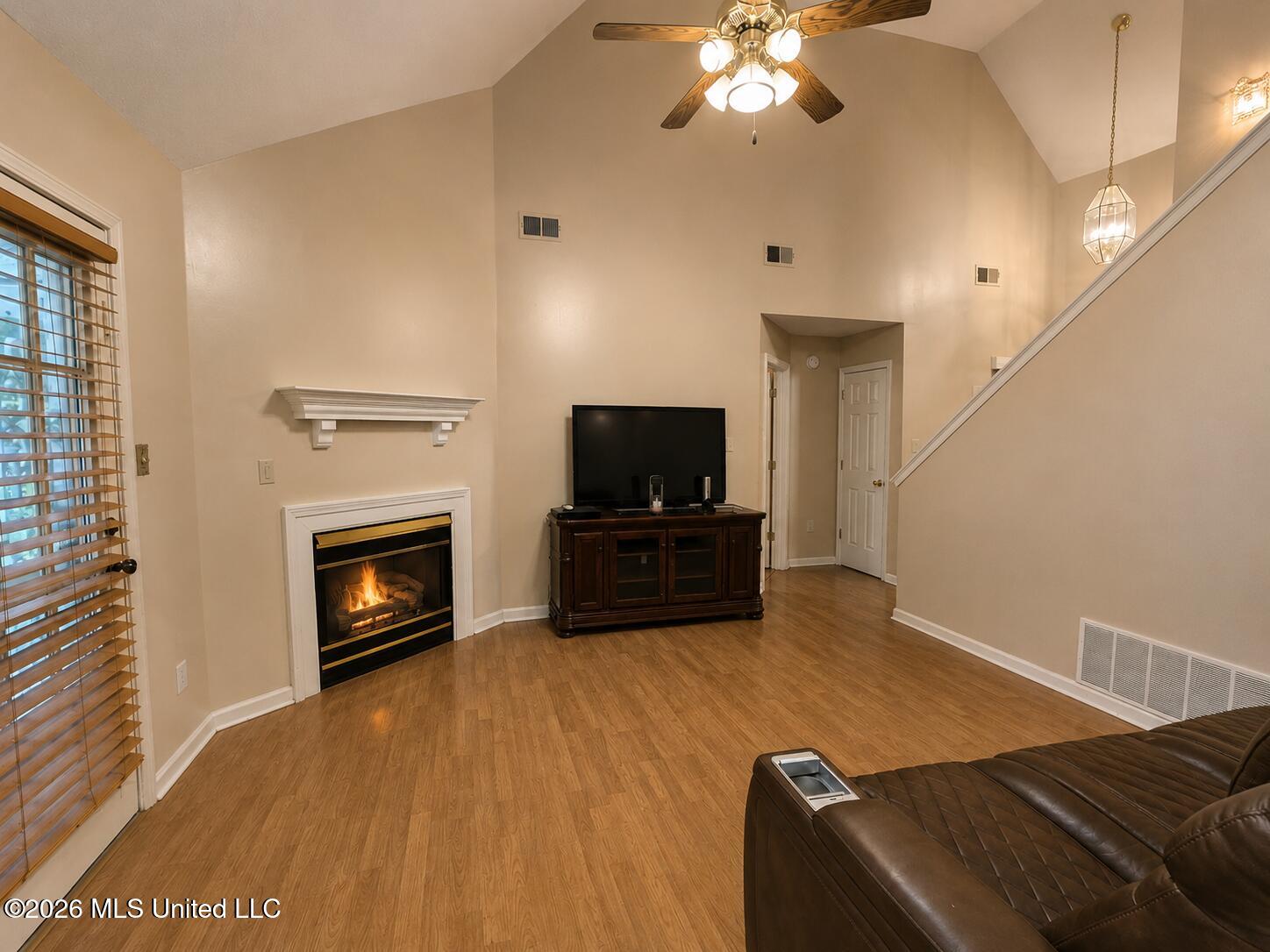 2895 Windsor Cove Property Photo 8