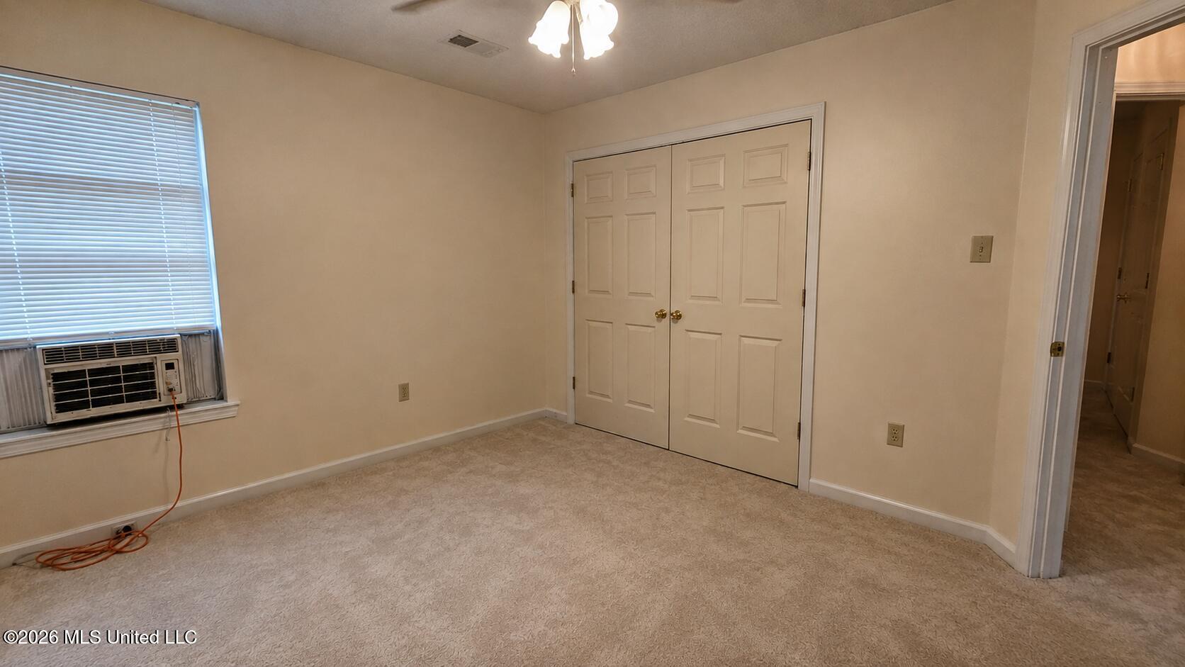 2895 Windsor Cove Property Photo 26