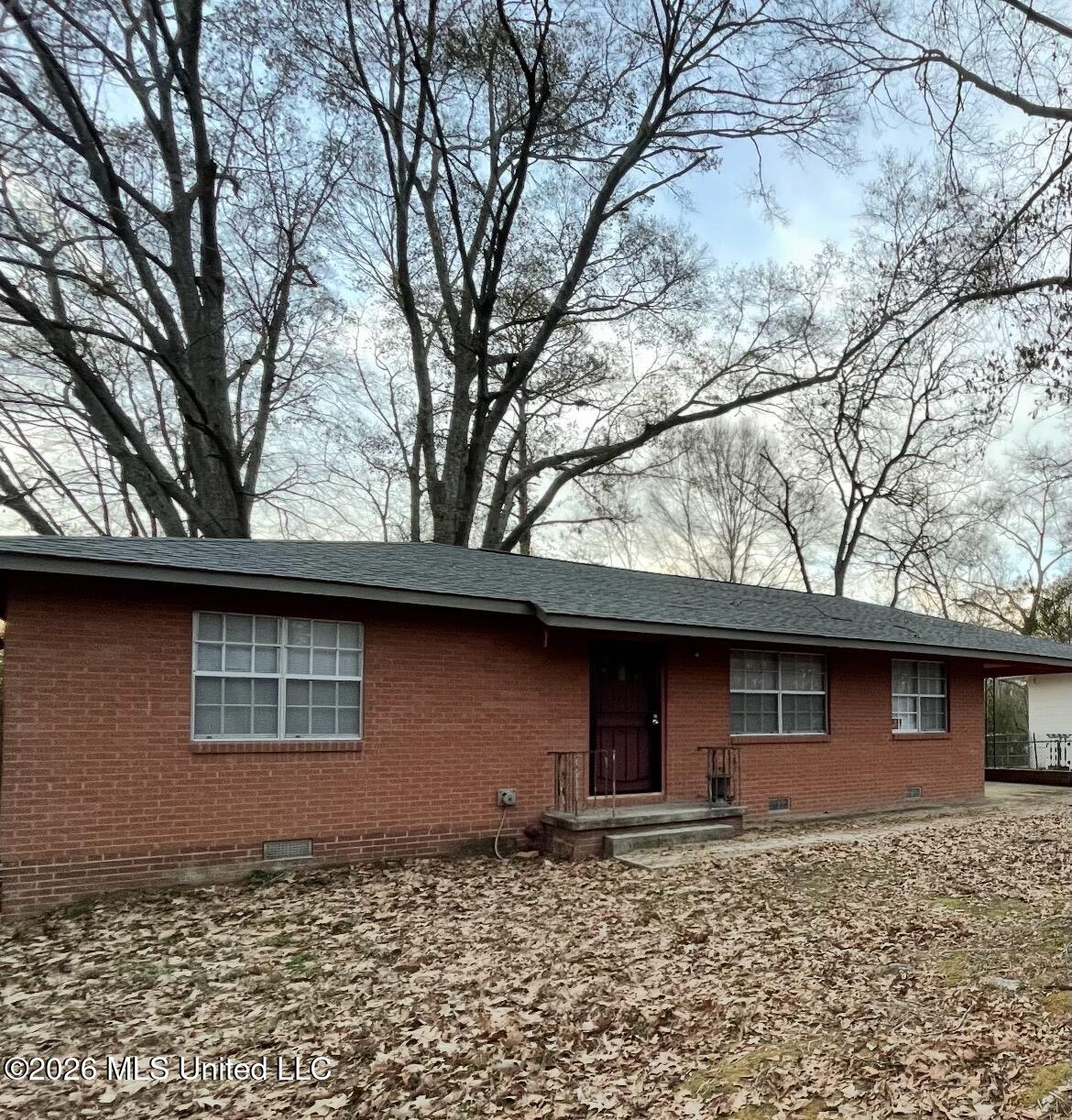 3411 Meadow Lane Property Photo 1