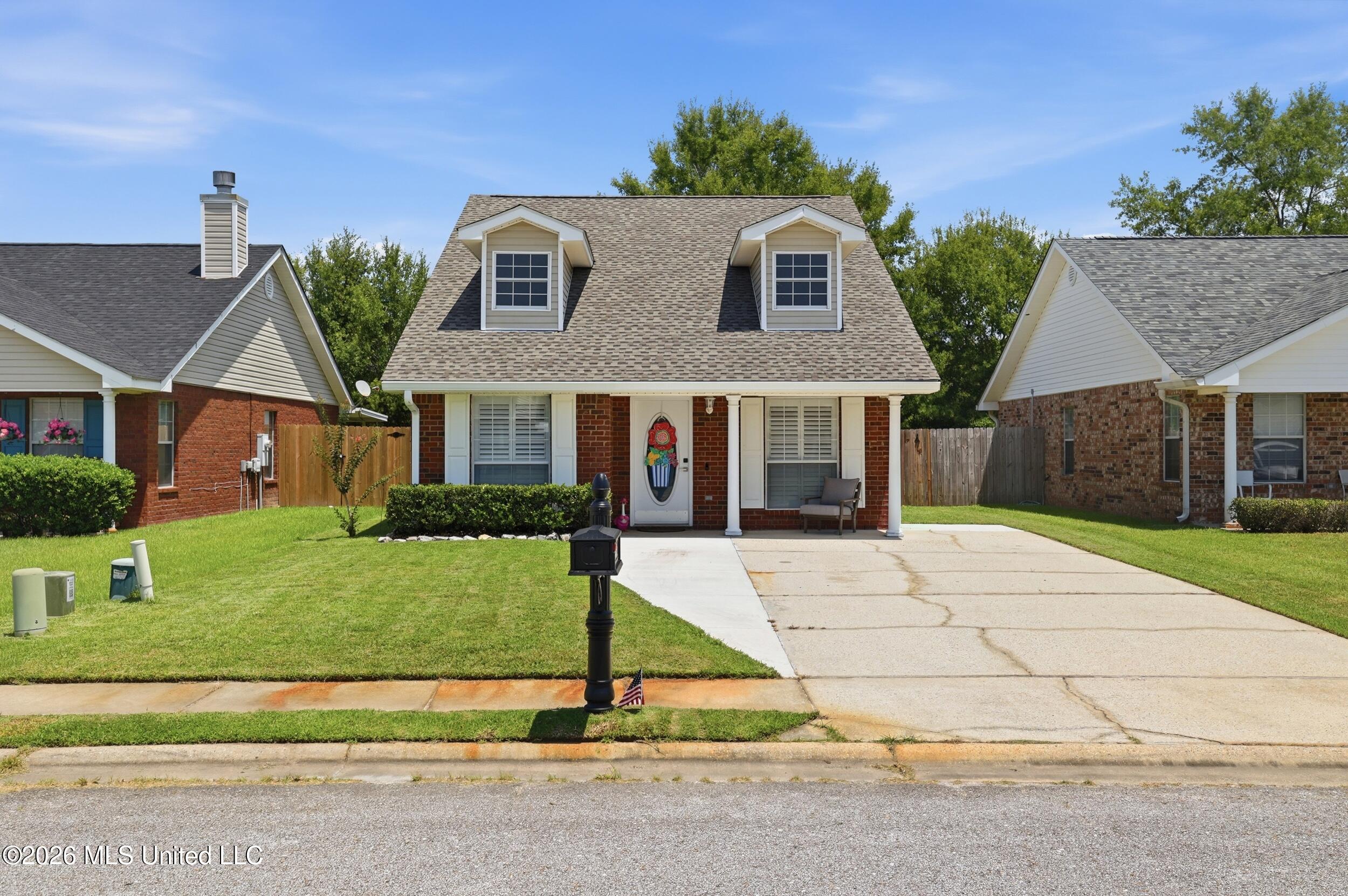 14508 Indian Trails Circle Property Photo 2