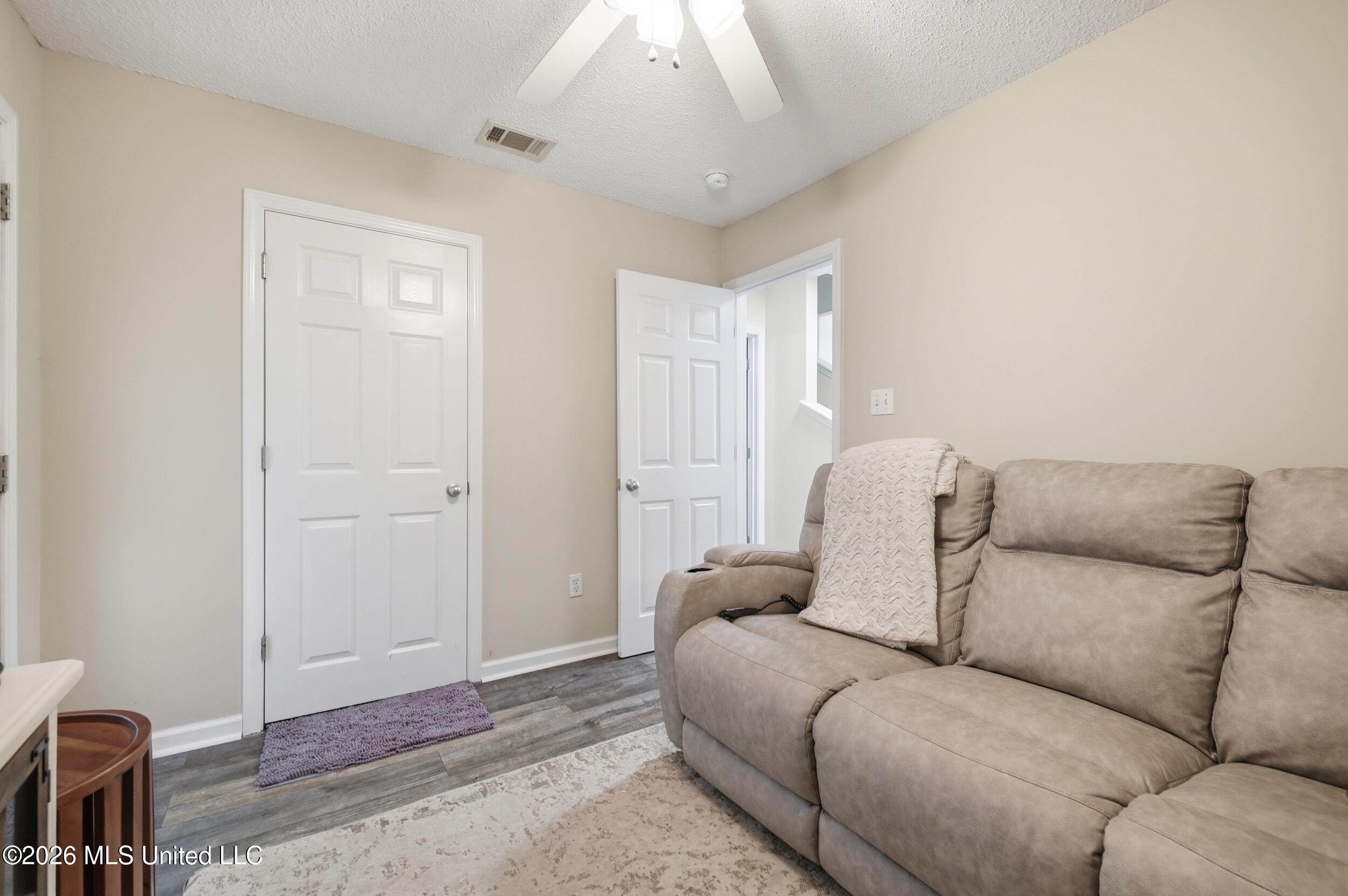14508 Indian Trails Circle Property Photo 16