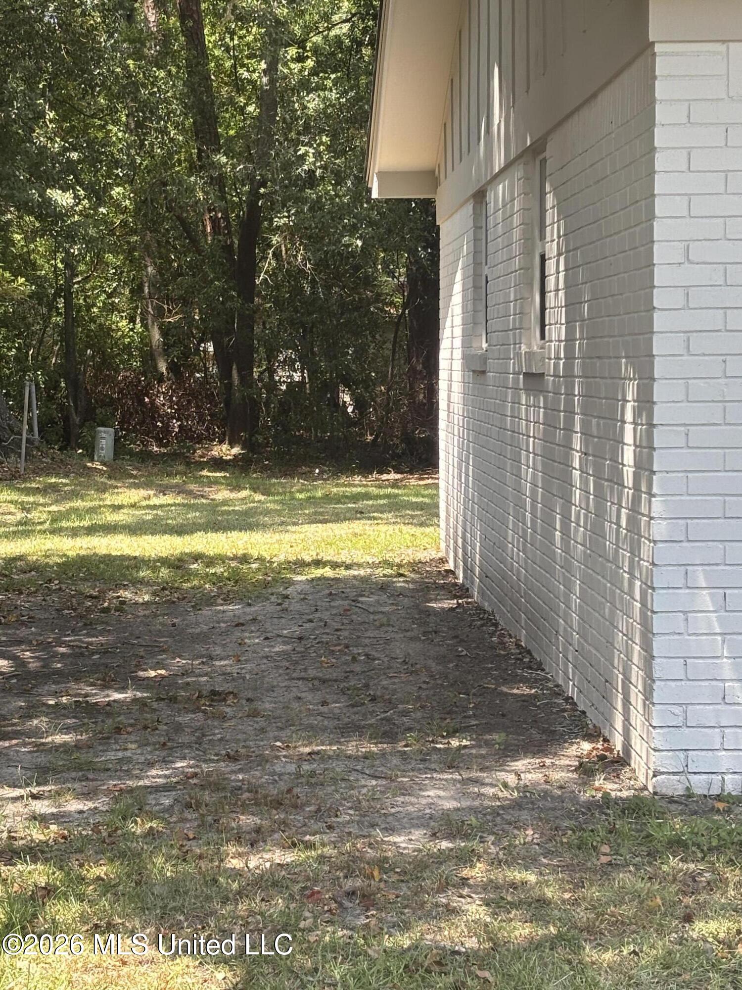 4219 Martha Court Property Photo 4