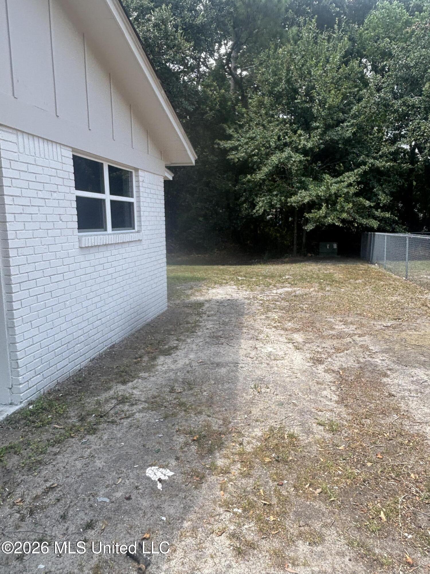 4219 Martha Court Property Photo 5