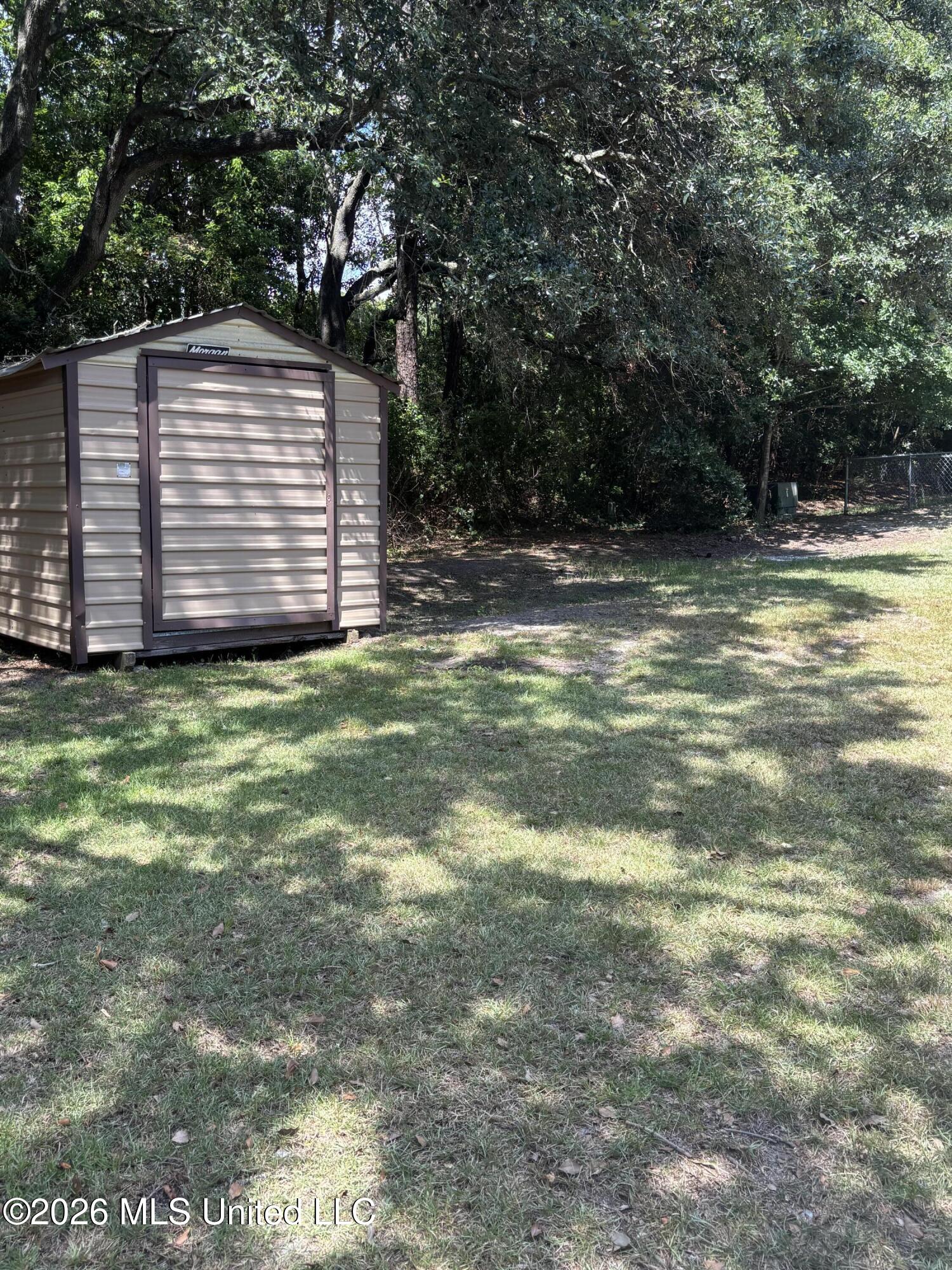 4219 Martha Court Property Photo 9