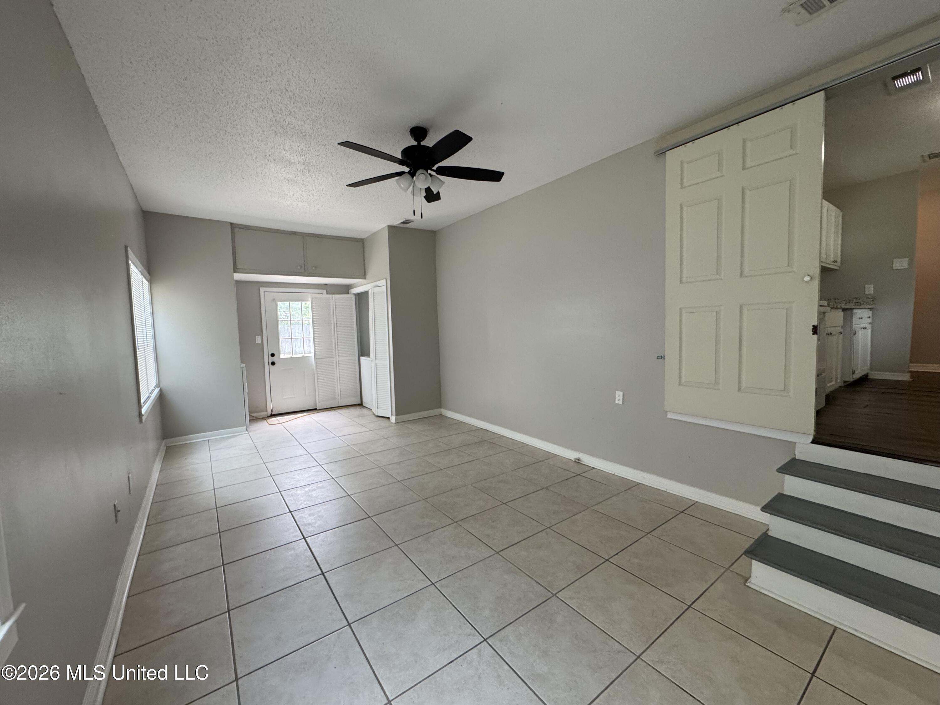 1714 Williams Street Property Photo 13