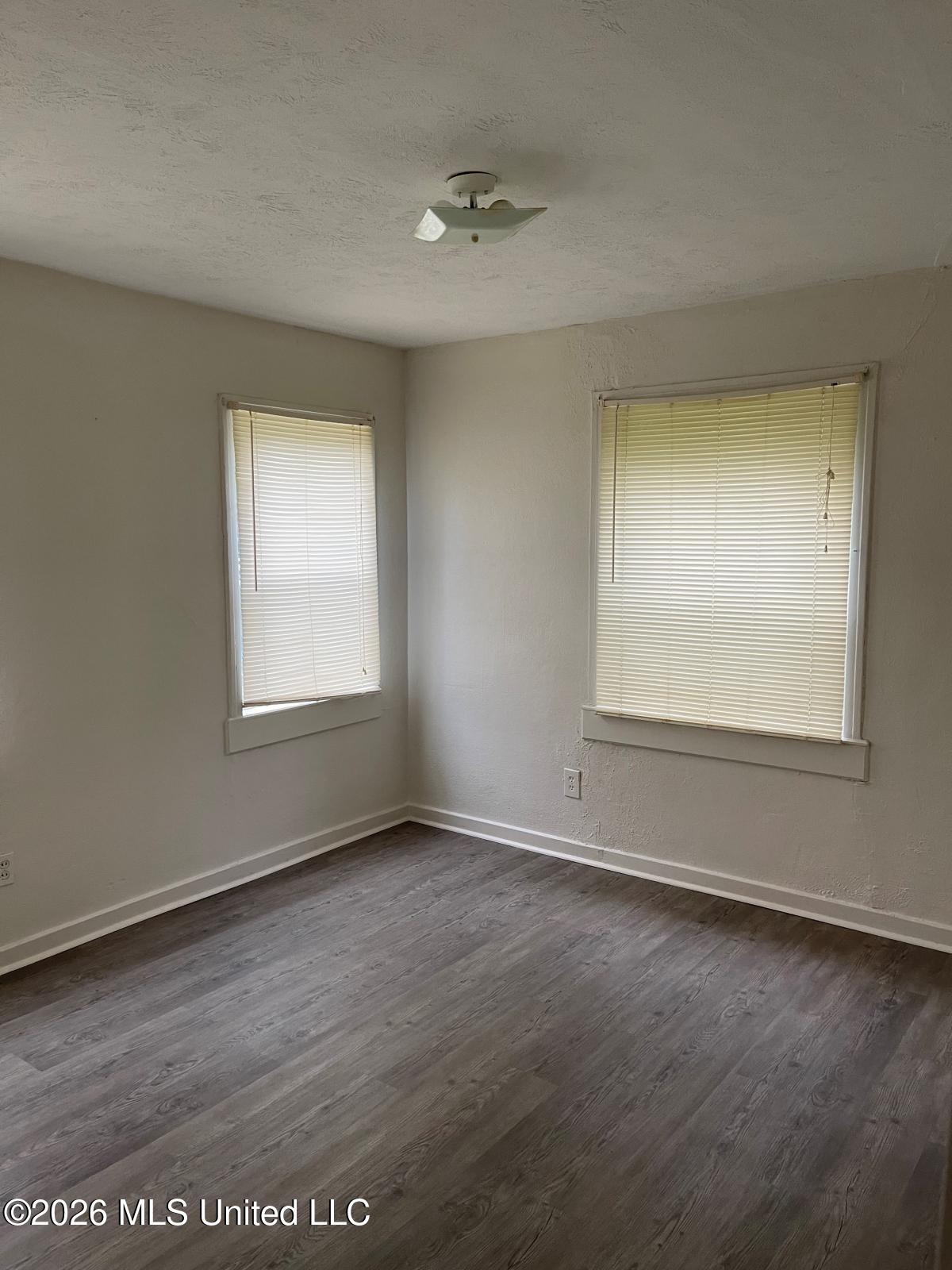 1204 First Avenue Property Photo 2