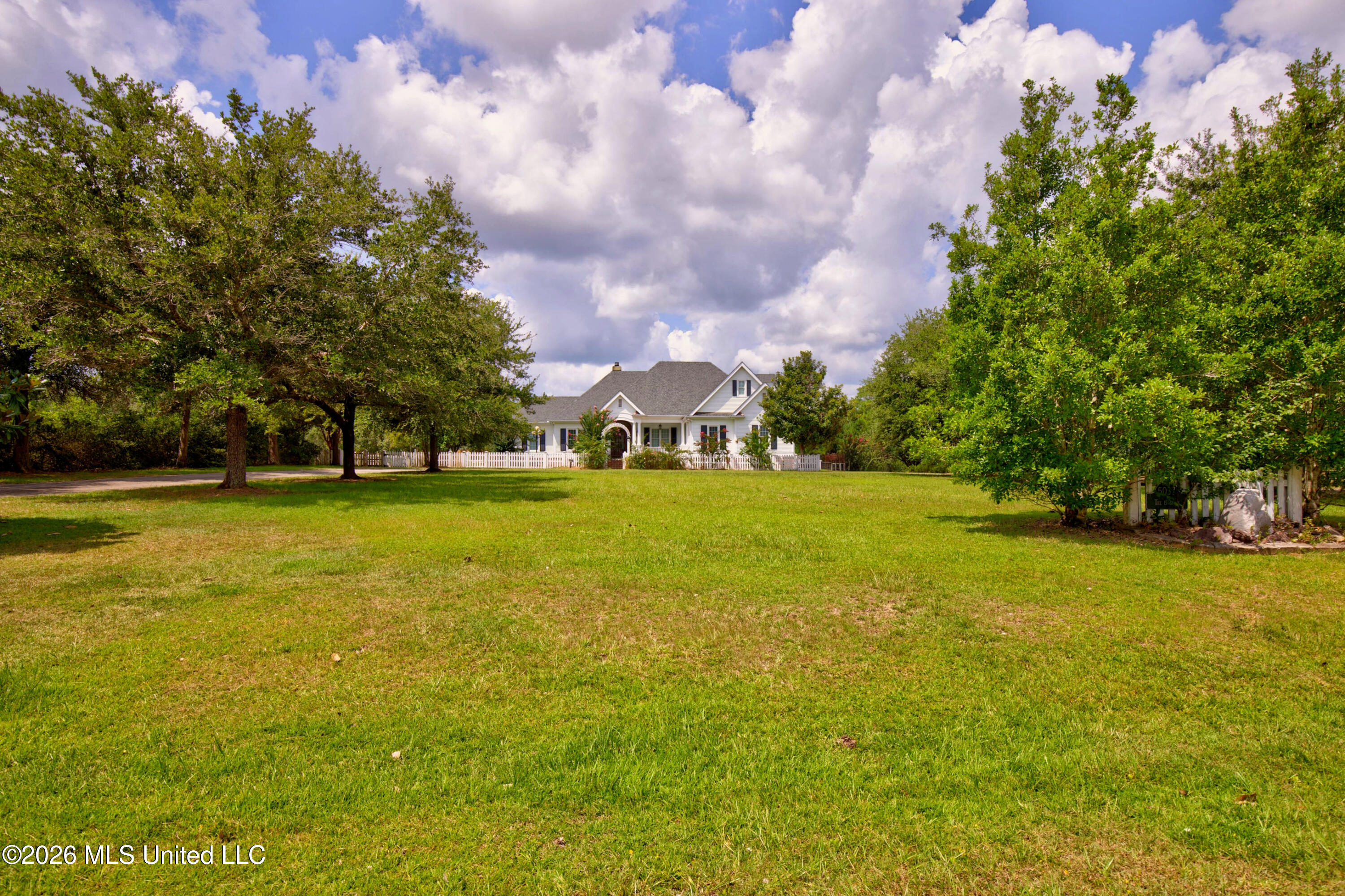 5037 Longbow Drive Property Photo 5