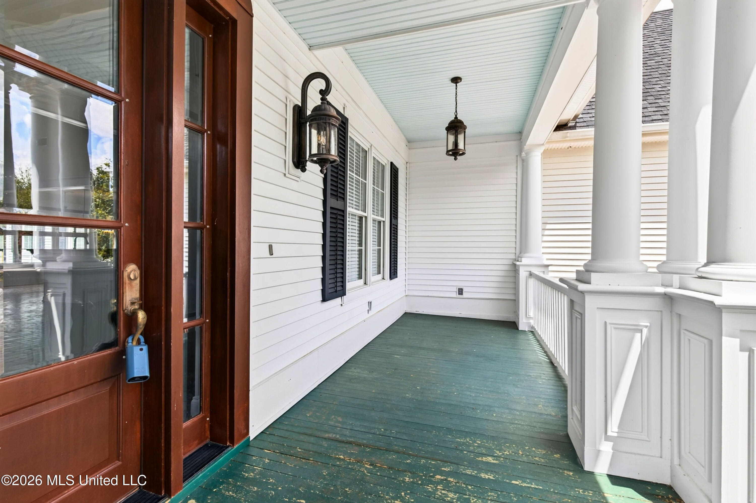 5037 Longbow Drive Property Photo 15