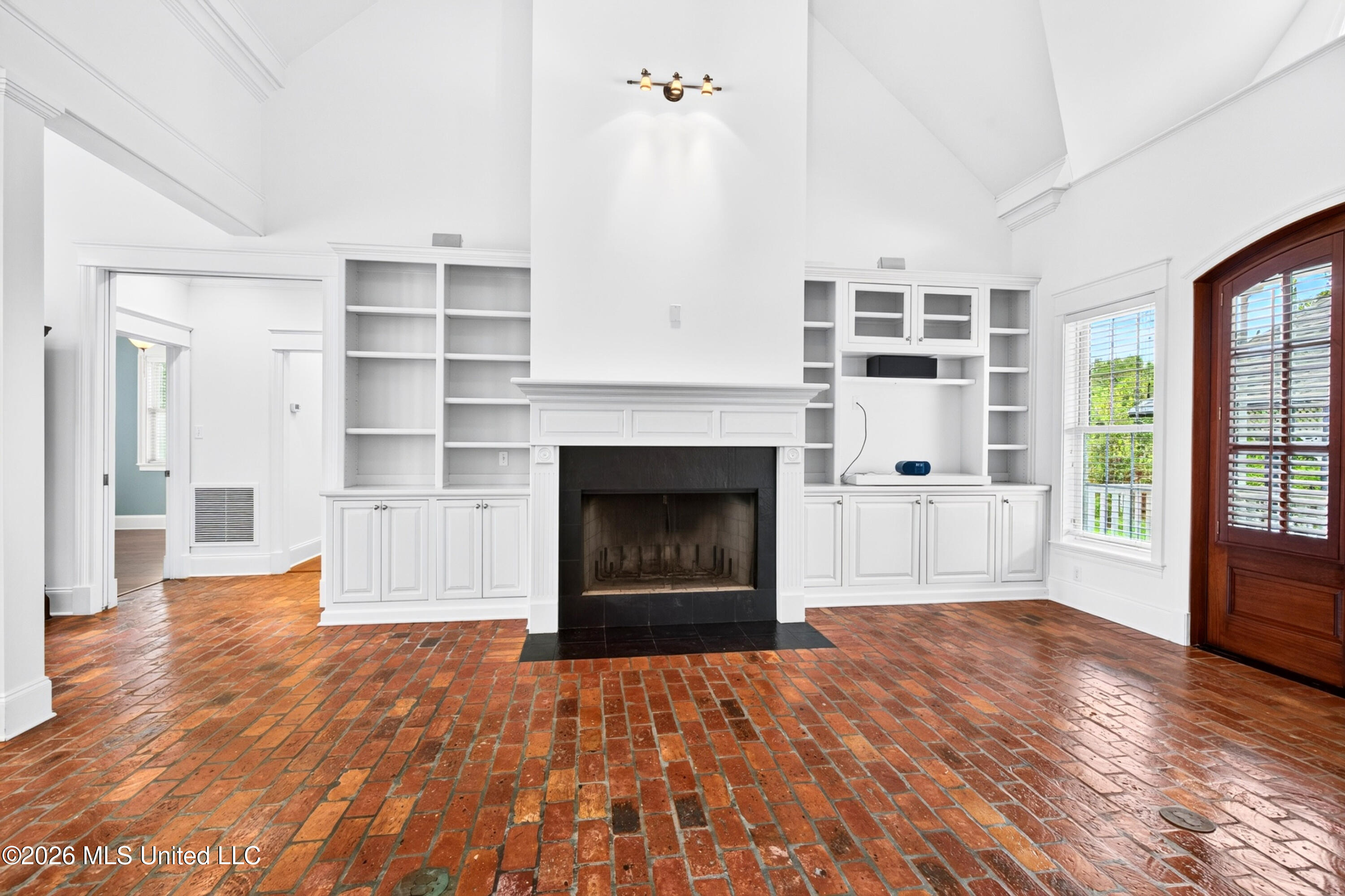 5037 Longbow Drive Property Photo 21
