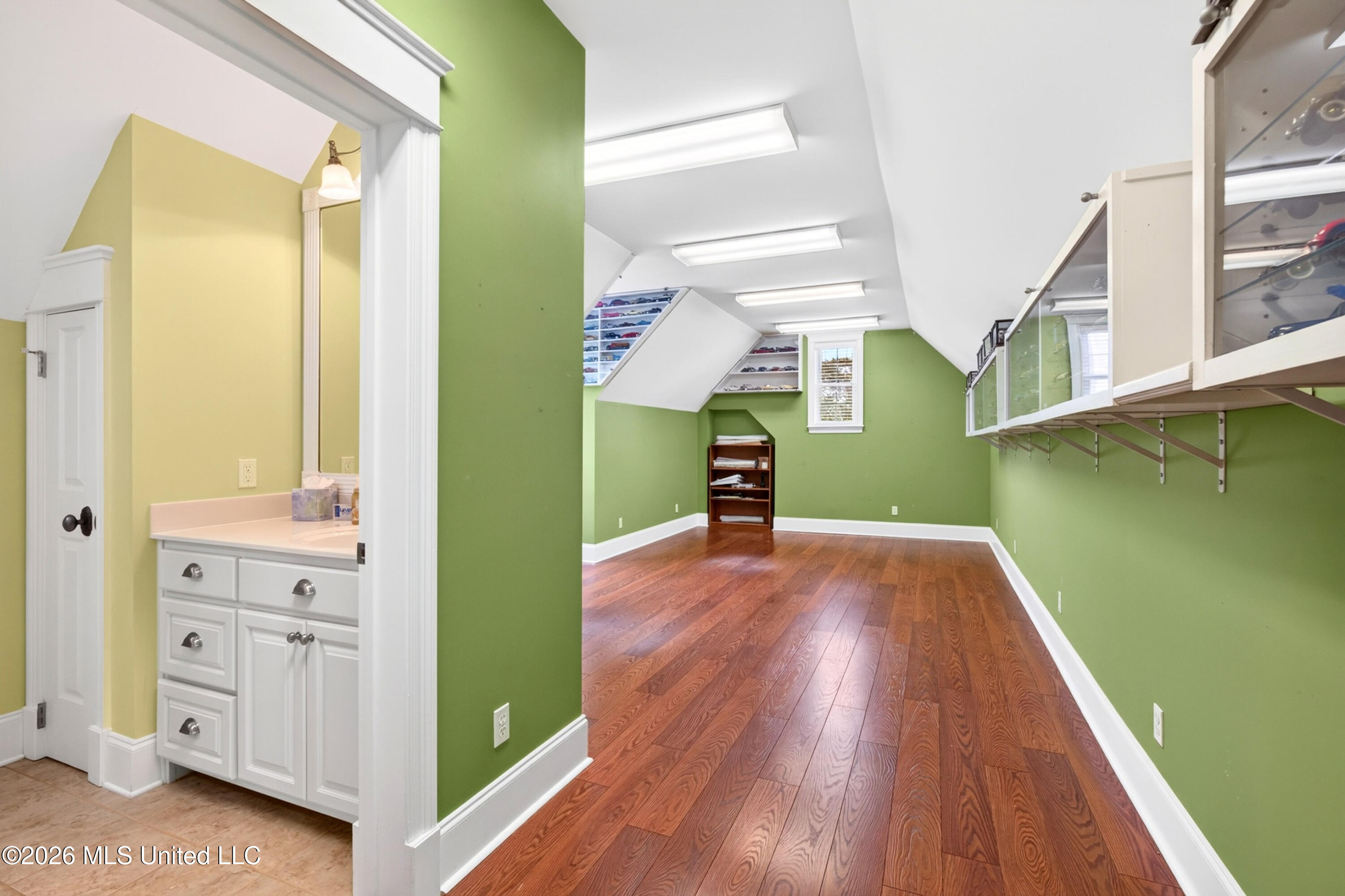 5037 Longbow Drive Property Photo 62