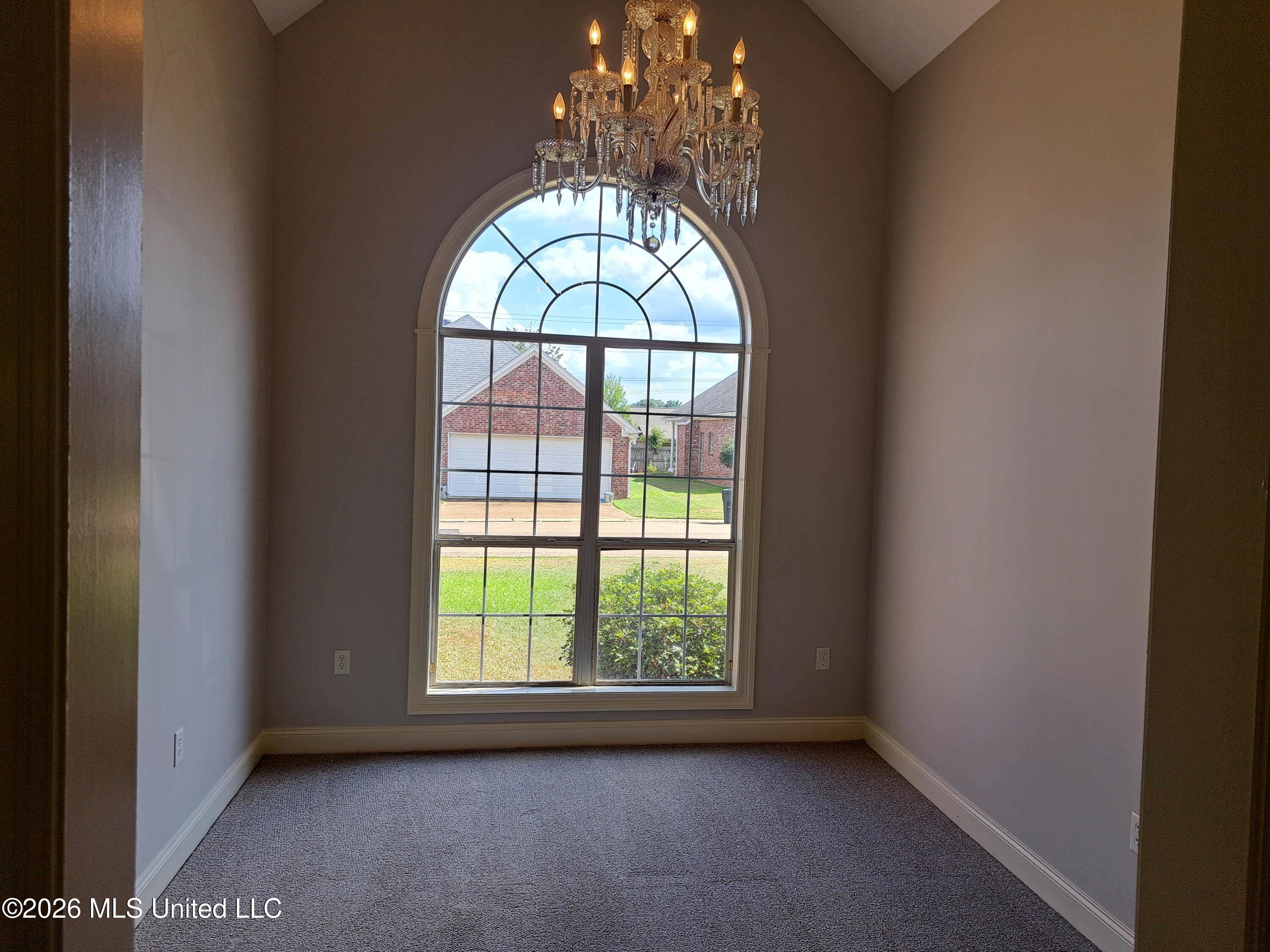 112 River Ridge Court Property Photo 9