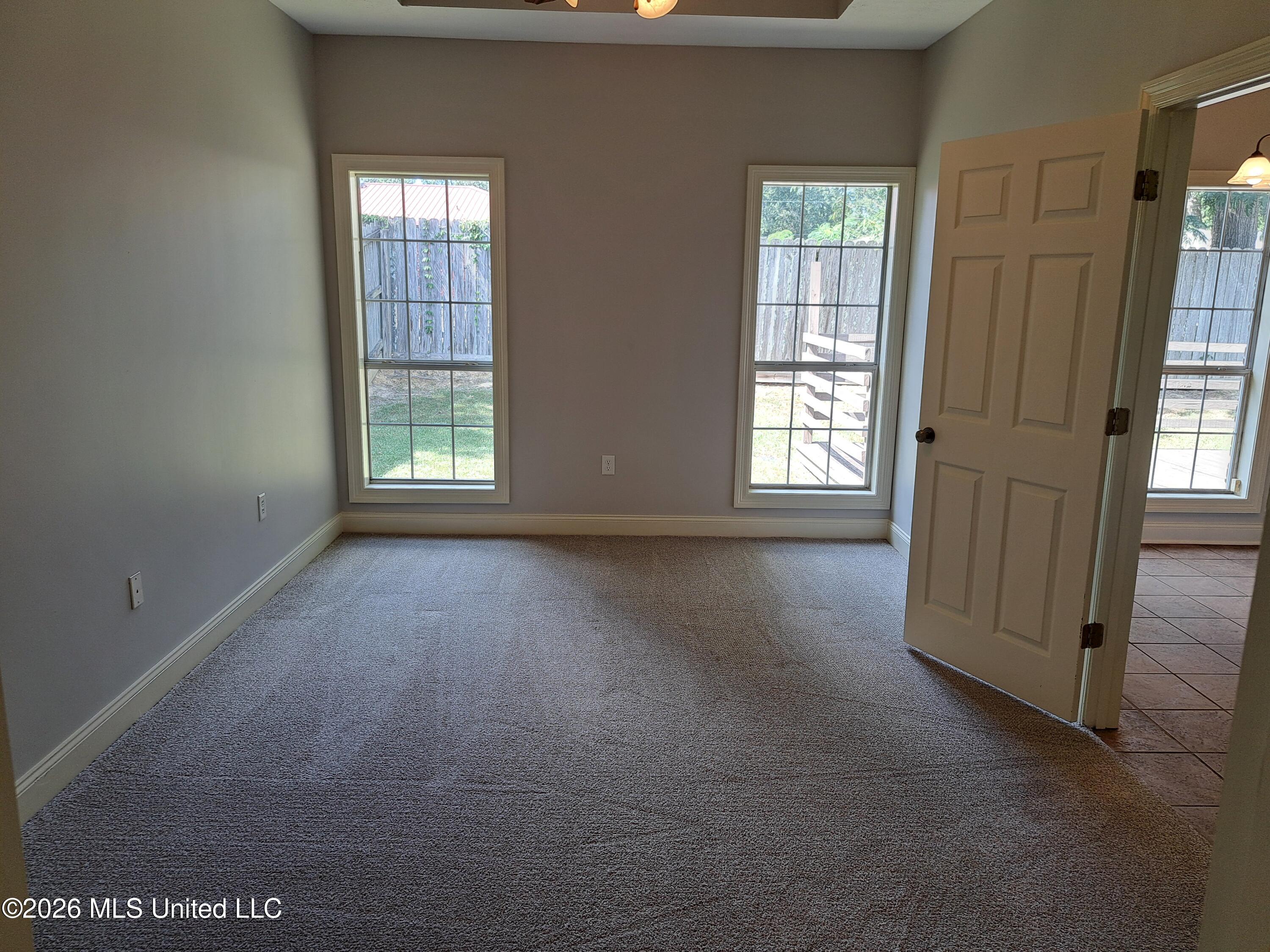 112 River Ridge Court Property Photo 10