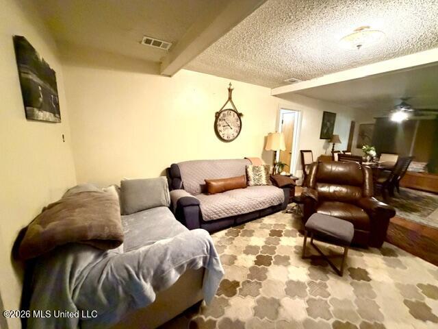 2524 Kelly Avenue Property Photo 12