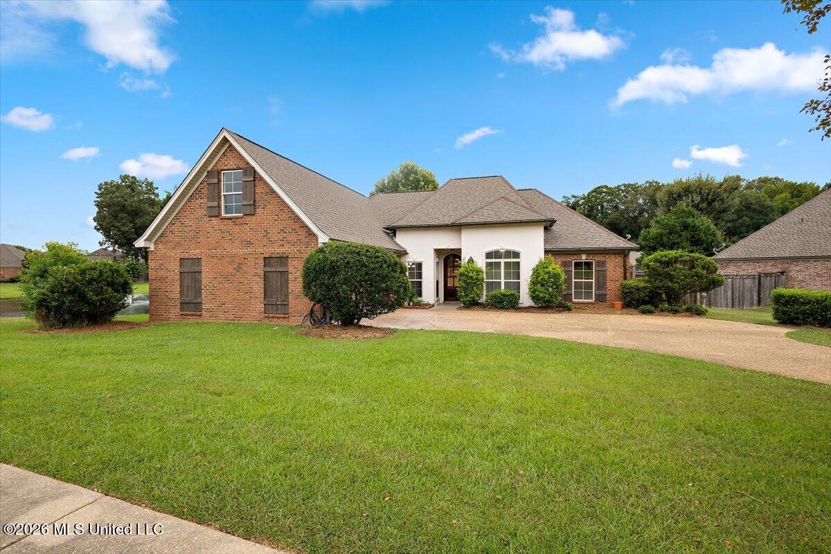 504 Asbury Lane Drive Property Photo 1