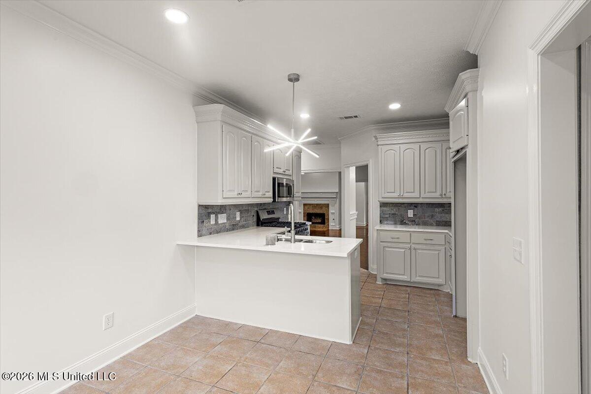 504 Asbury Lane Drive Property Photo 13