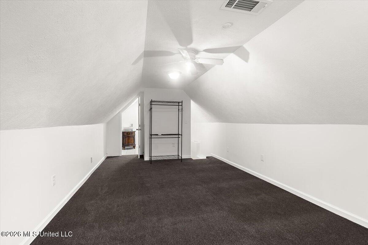 504 Asbury Lane Drive Property Photo 18